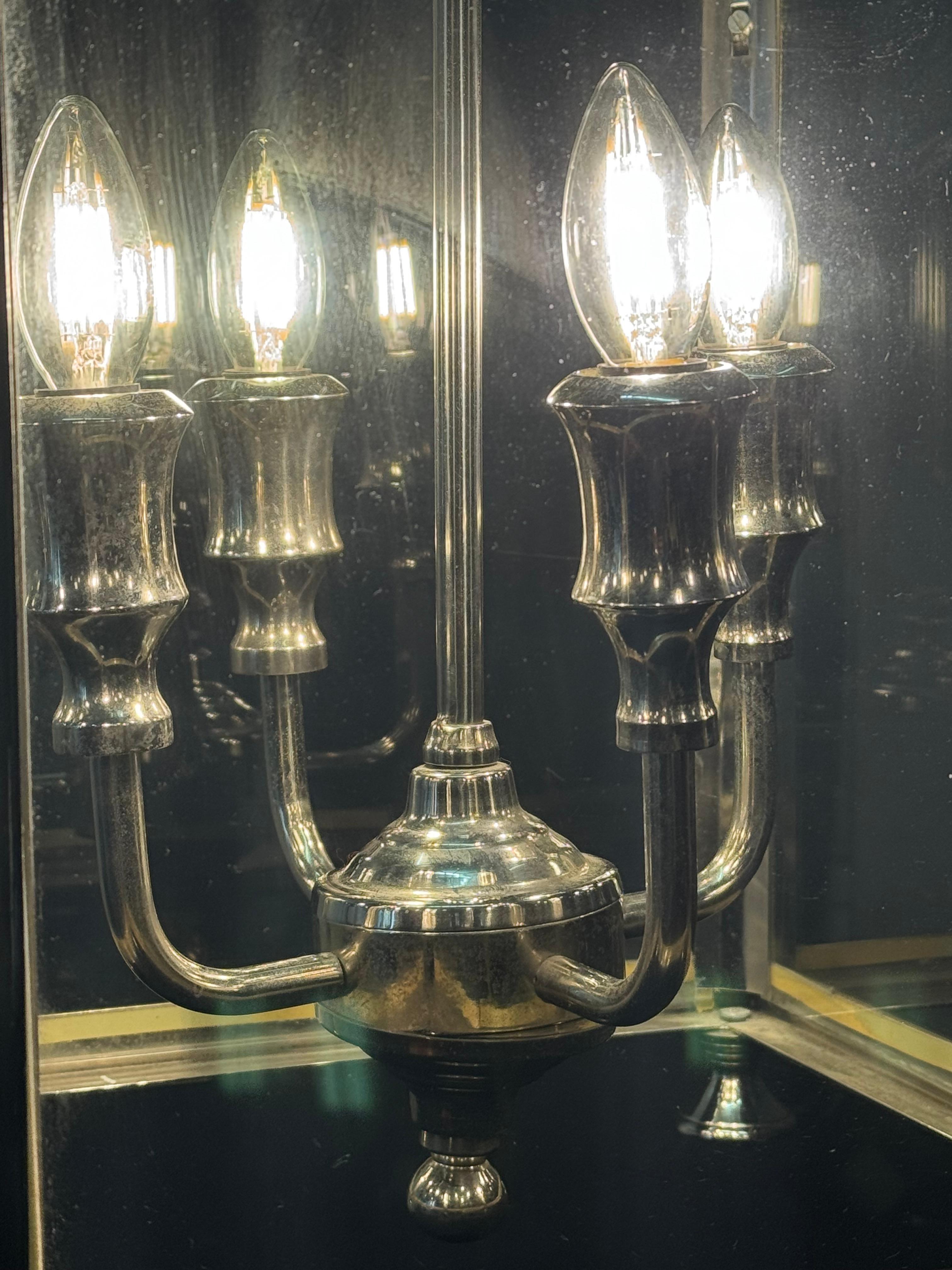 Grand lustre à lanterne en verre de style Vintage Regency, vers les années 1970 en vente 3