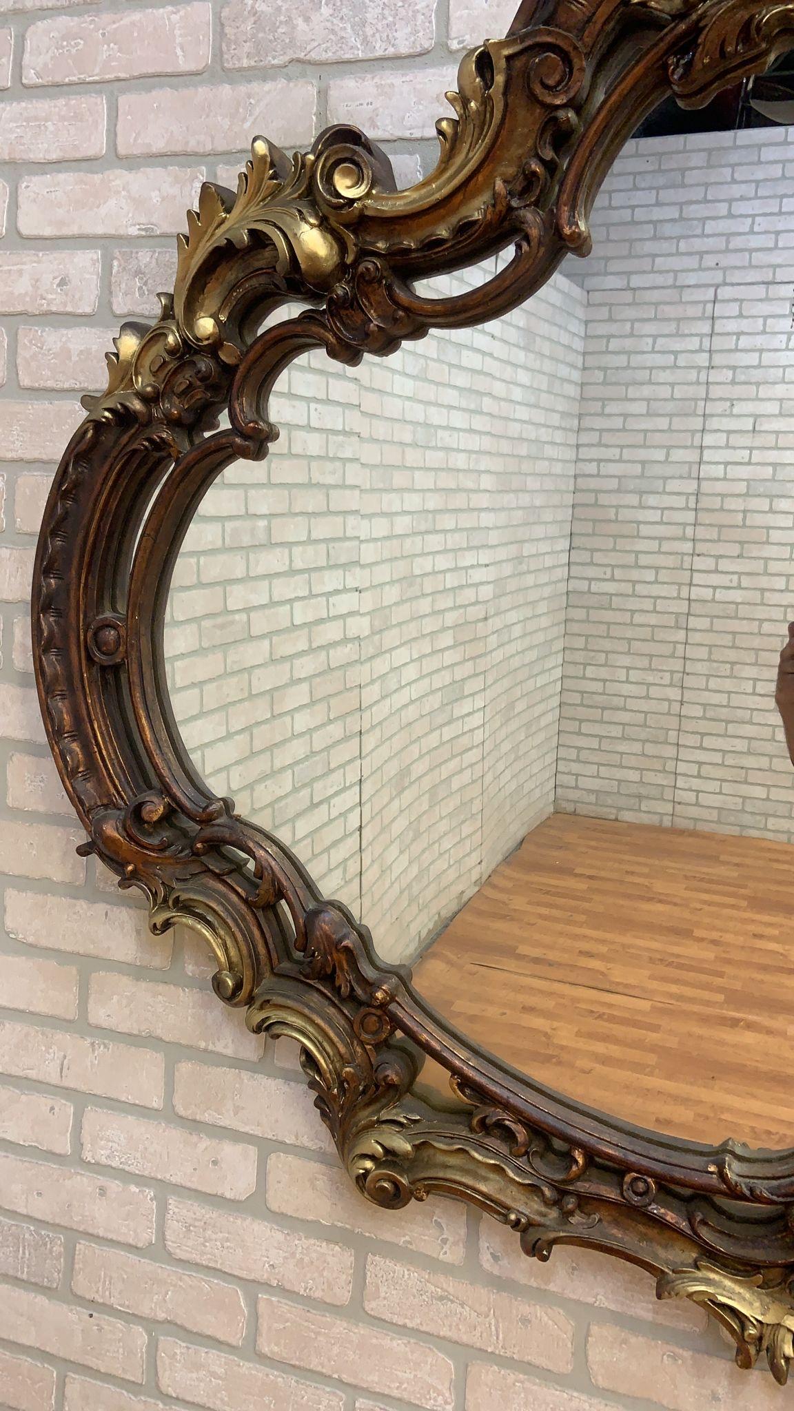 Vintage Rococo Revival Style Wall Mirror (Neurokoko) im Angebot