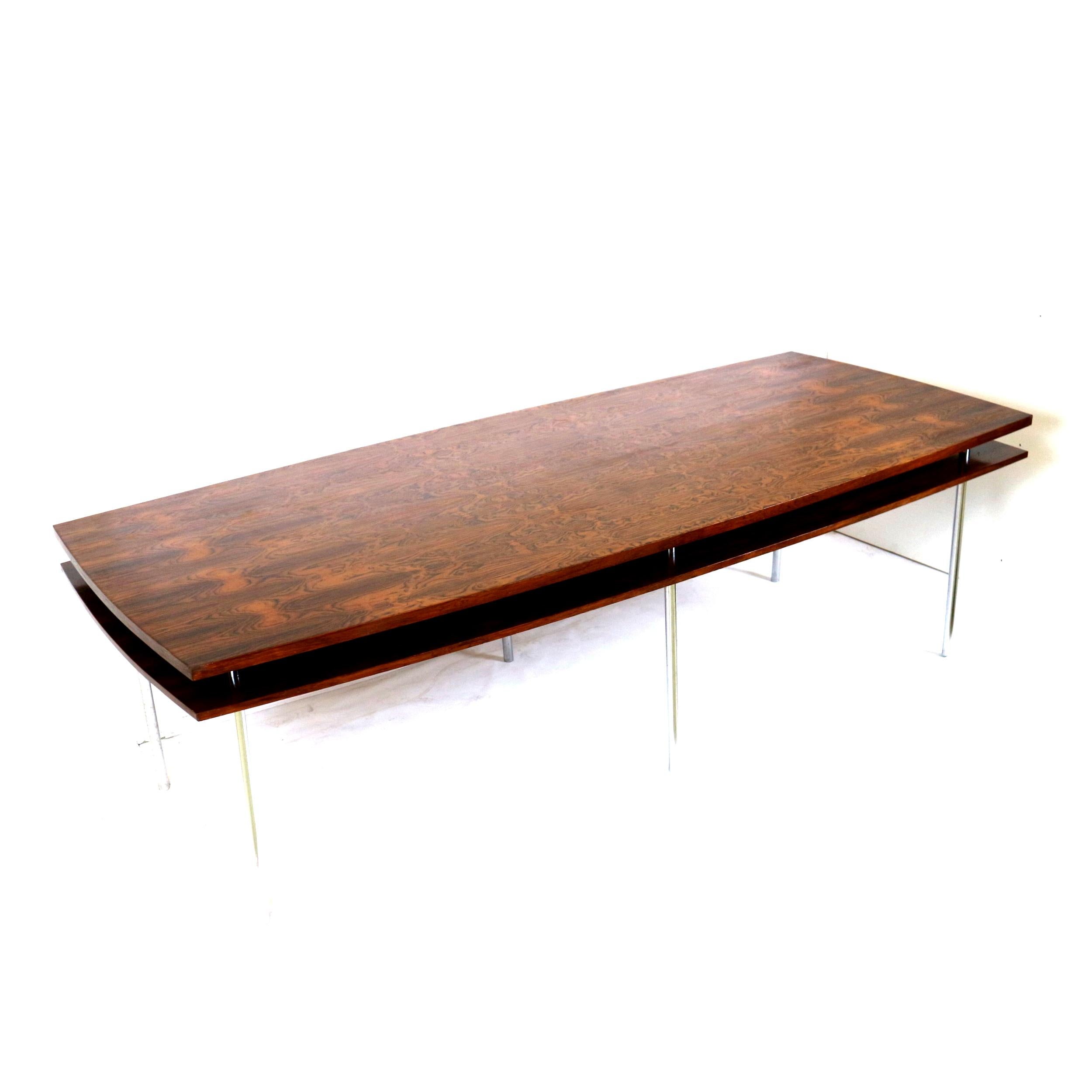 Rosewood Large vintage rosewood conference table / dining table made in the 1960s For Sale