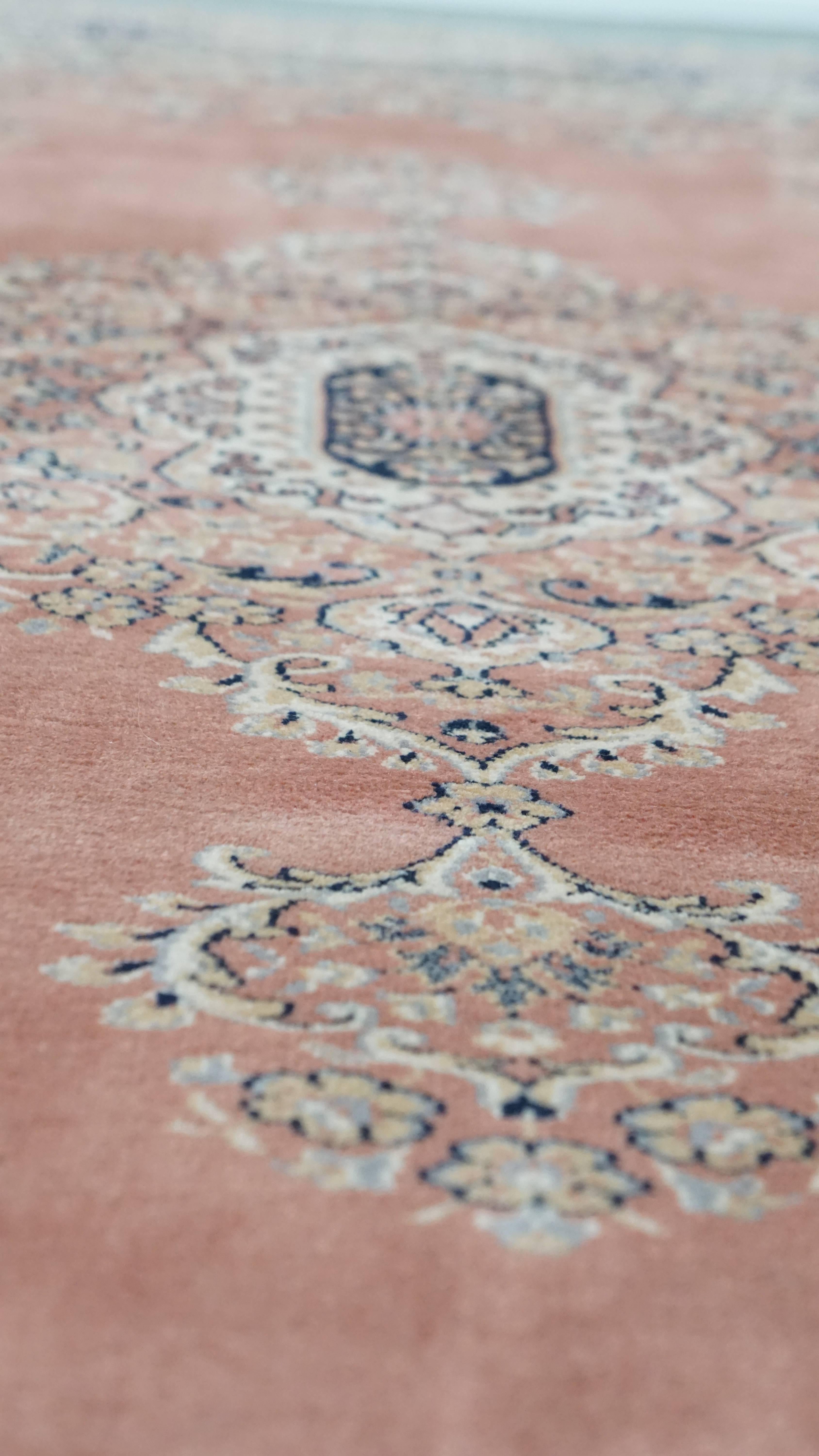 Großer Vintage-Teppich - 300x200cm im Angebot 1