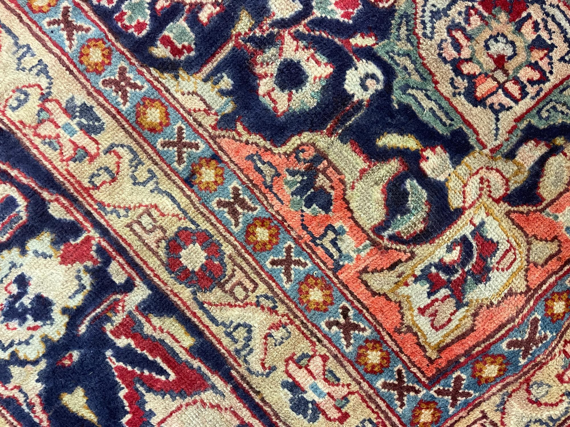 Fin du 20e siècle Grand tapis vintage fait main, tapis de salon oriental en laine rouge 191 x 284 cm  en vente