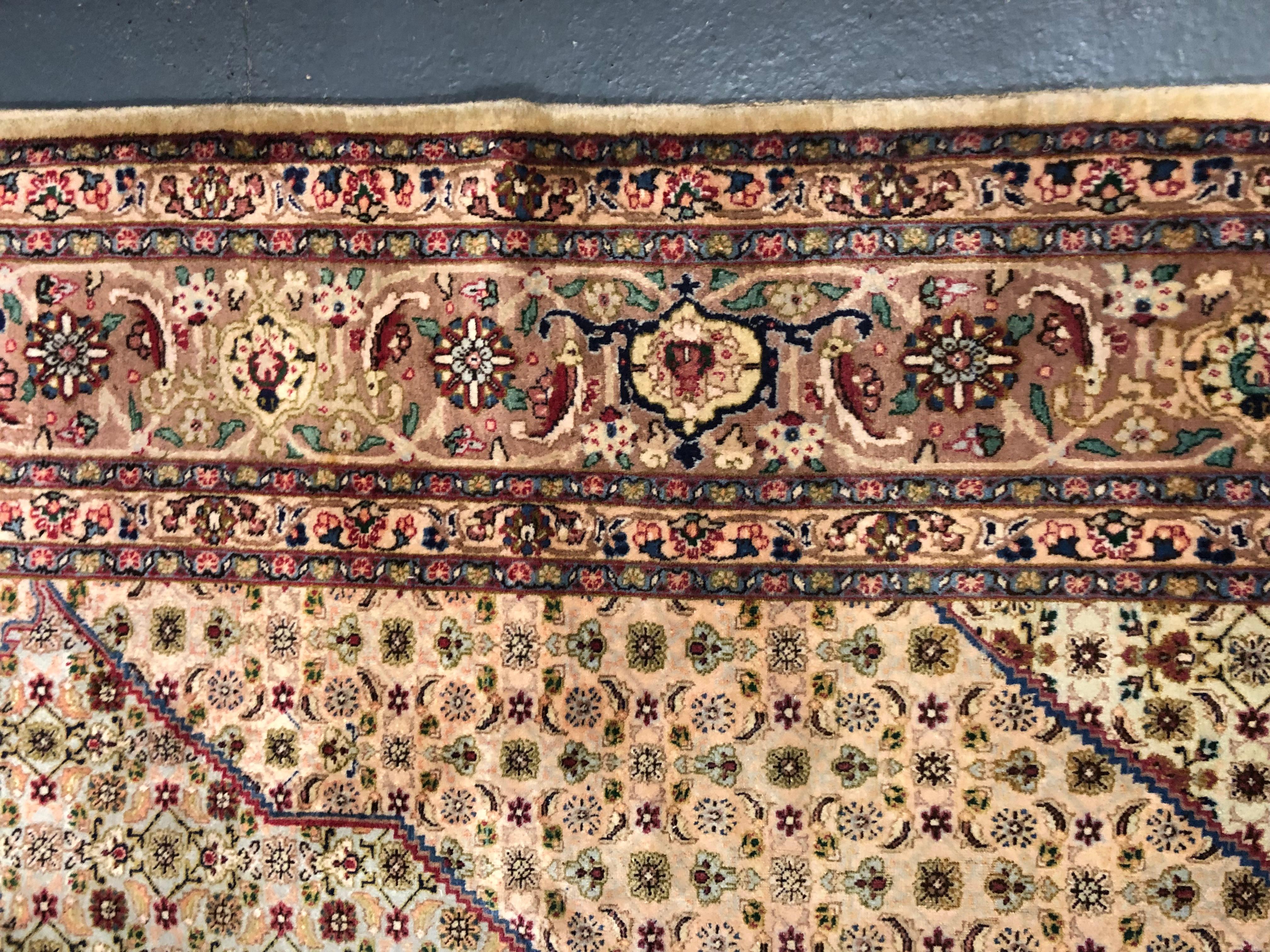 Lana Grande tappeto d'epoca Tappeto orientale tessuto a mano Beige Greene & Greene Tappeto per il soggiorno in vendita