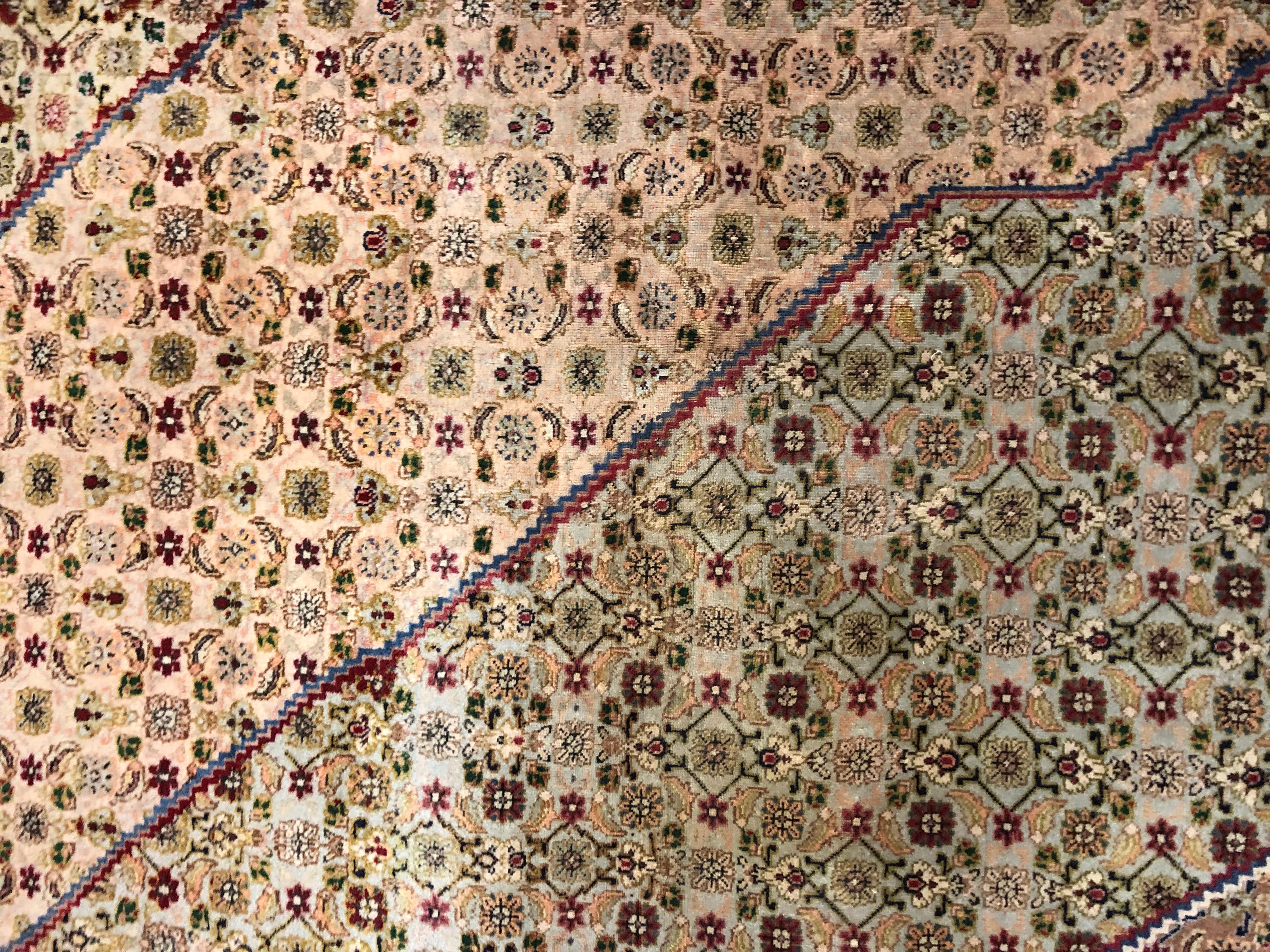 Grande tappeto d'epoca Tappeto orientale tessuto a mano Beige Greene & Greene Tappeto per il soggiorno in vendita 1