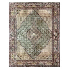 Großer handgewebter orientalischer Vintage-Teppich aus Wolle in Beige und Grün, Wohnzimmerteppich