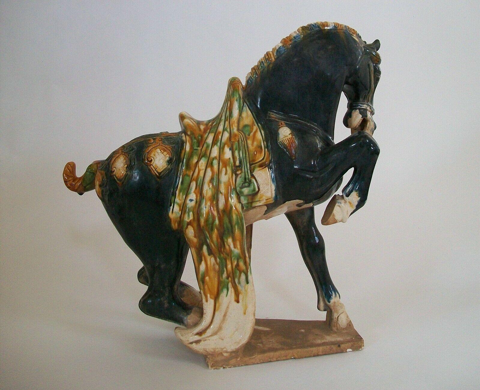 Large Vintage Sancai Glazed Tang Style Ceramic Horse, China, Late 20th Century In Good Condition In Chatham, ON