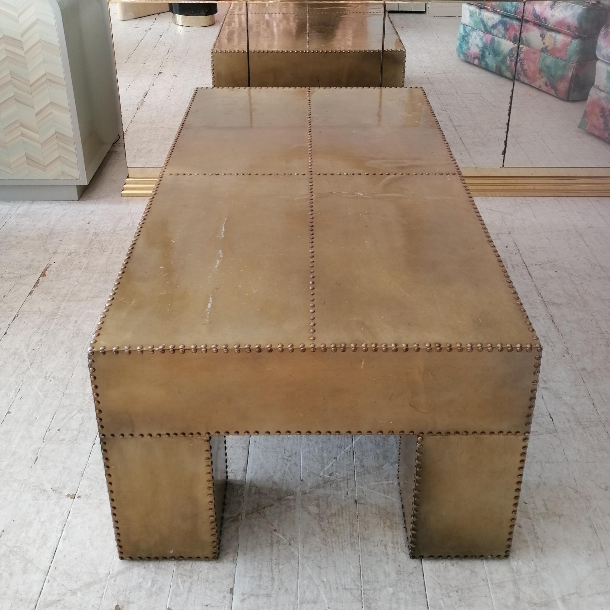Large vintage Sarreid style coffee table- brass-coloured studded aluminium In Good Condition For Sale In Hastings, GB