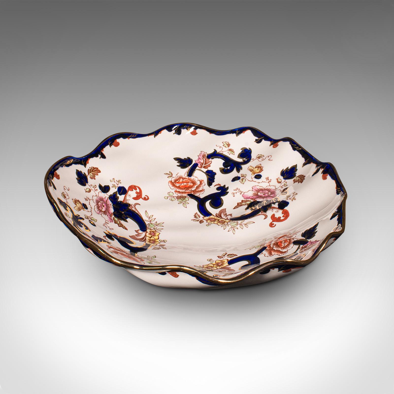 British Large Vintage Shell Shaped Fruit Bowl, English Ceramic, Decorative, Serving Dish For Sale