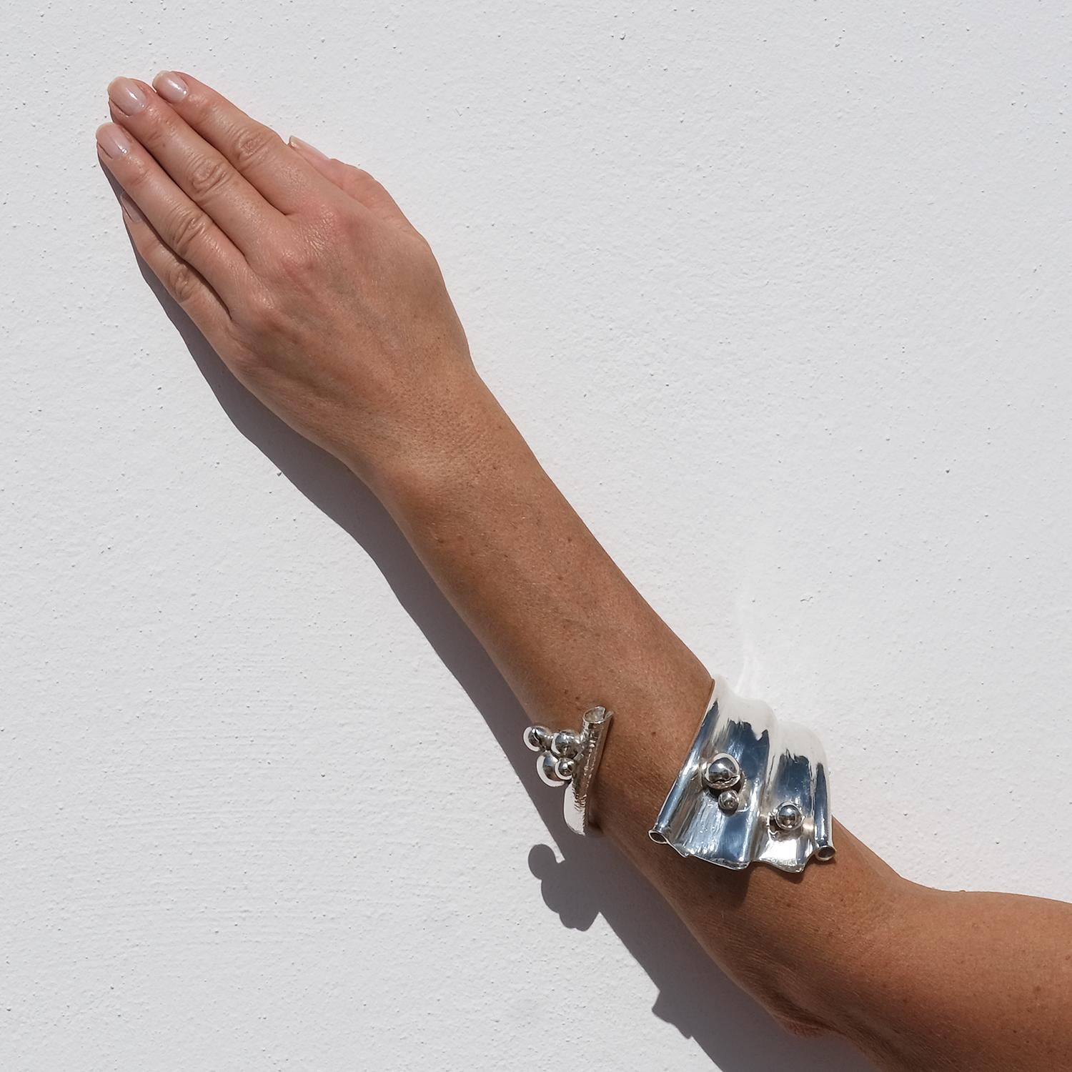 Grande bracciale d'argento vintage del maestro svedese Claës Giertta in vendita 5