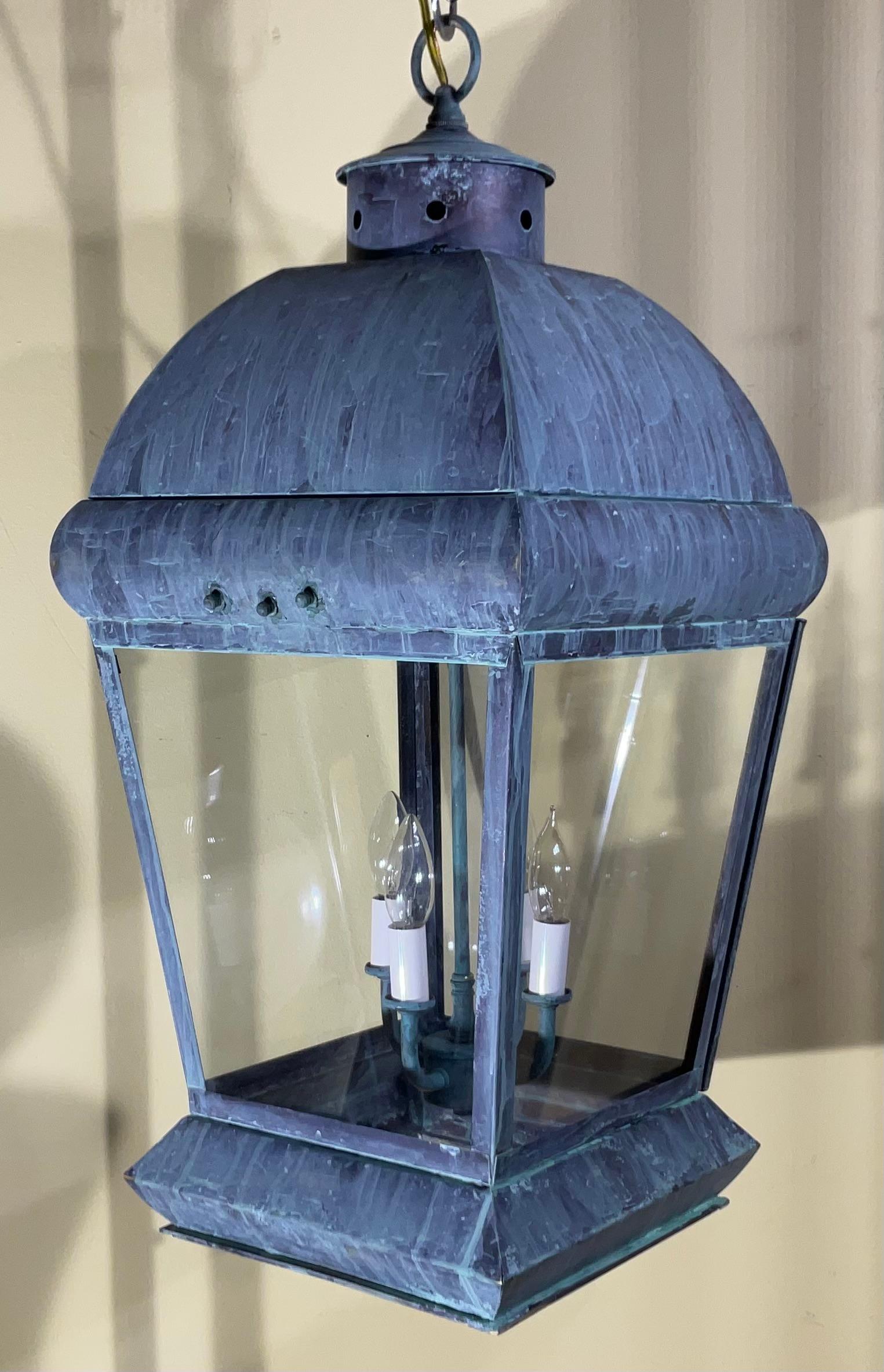 Lanterna a sospensione grande in ottone massiccio vintage in vendita 3