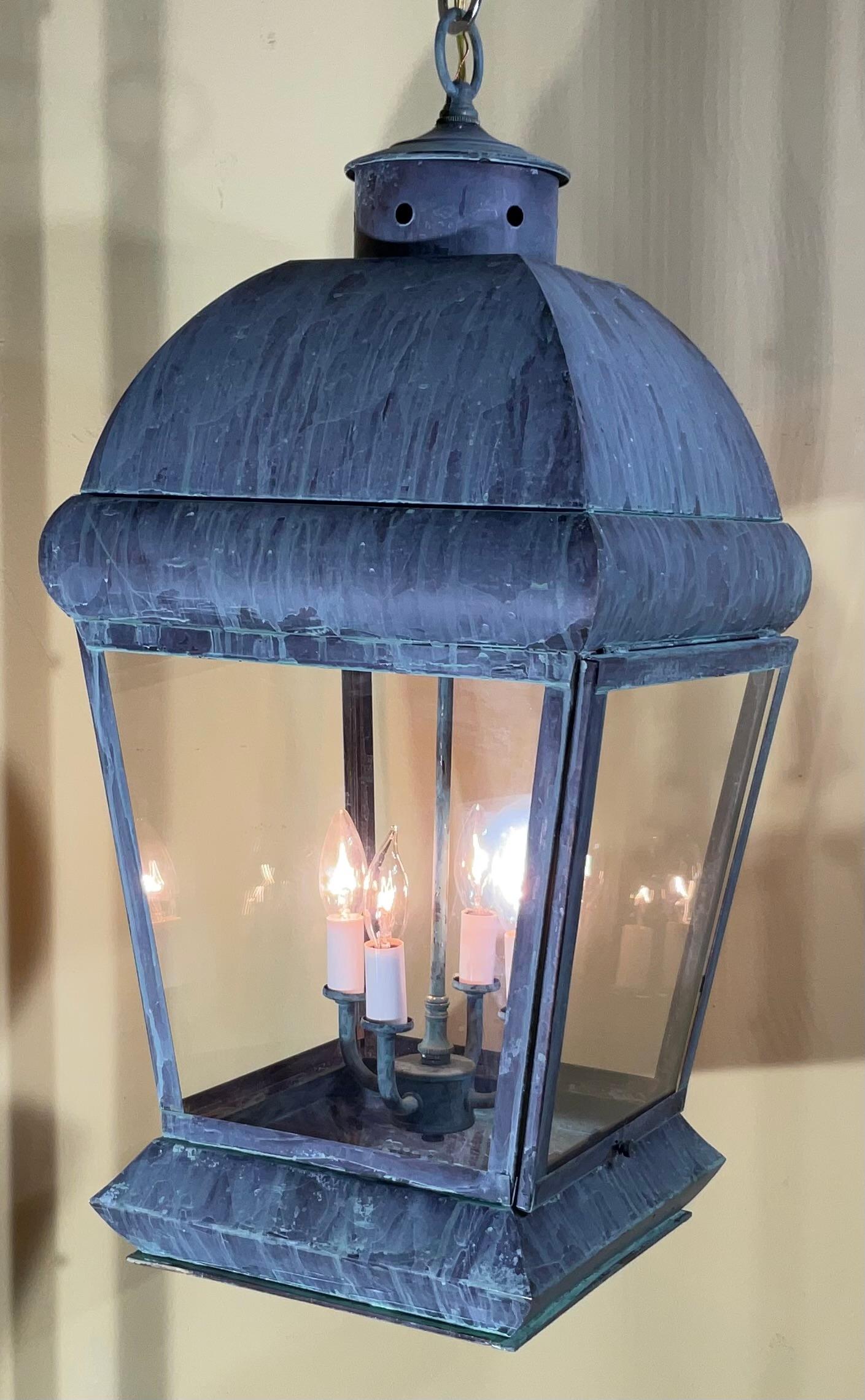 Lanterna a sospensione grande in ottone massiccio vintage In condizioni buone in vendita a Delray Beach, FL