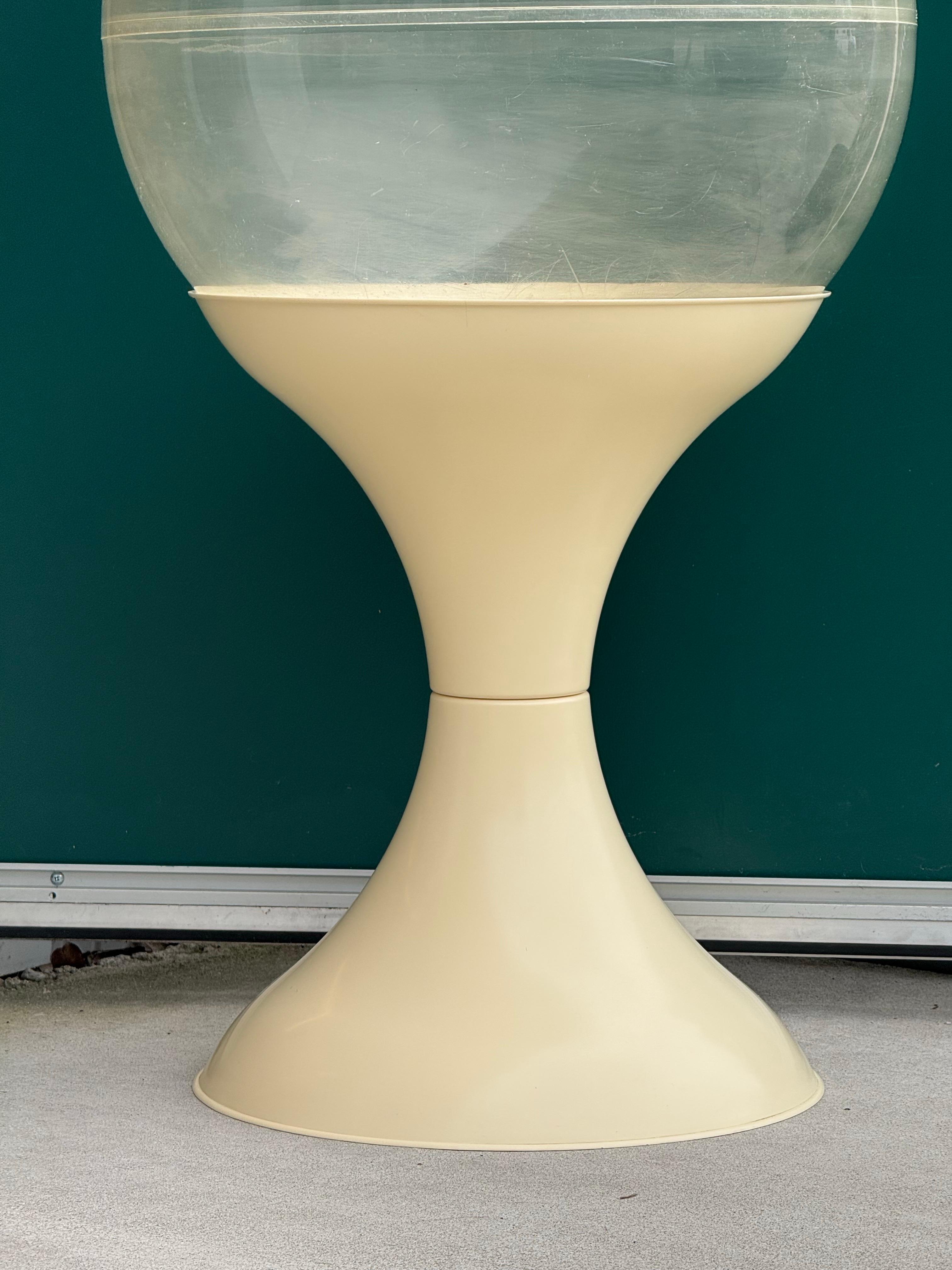 Großes Vintage A Space Age Terrarium im Zustand „Relativ gut“ im Angebot in Raleigh, NC