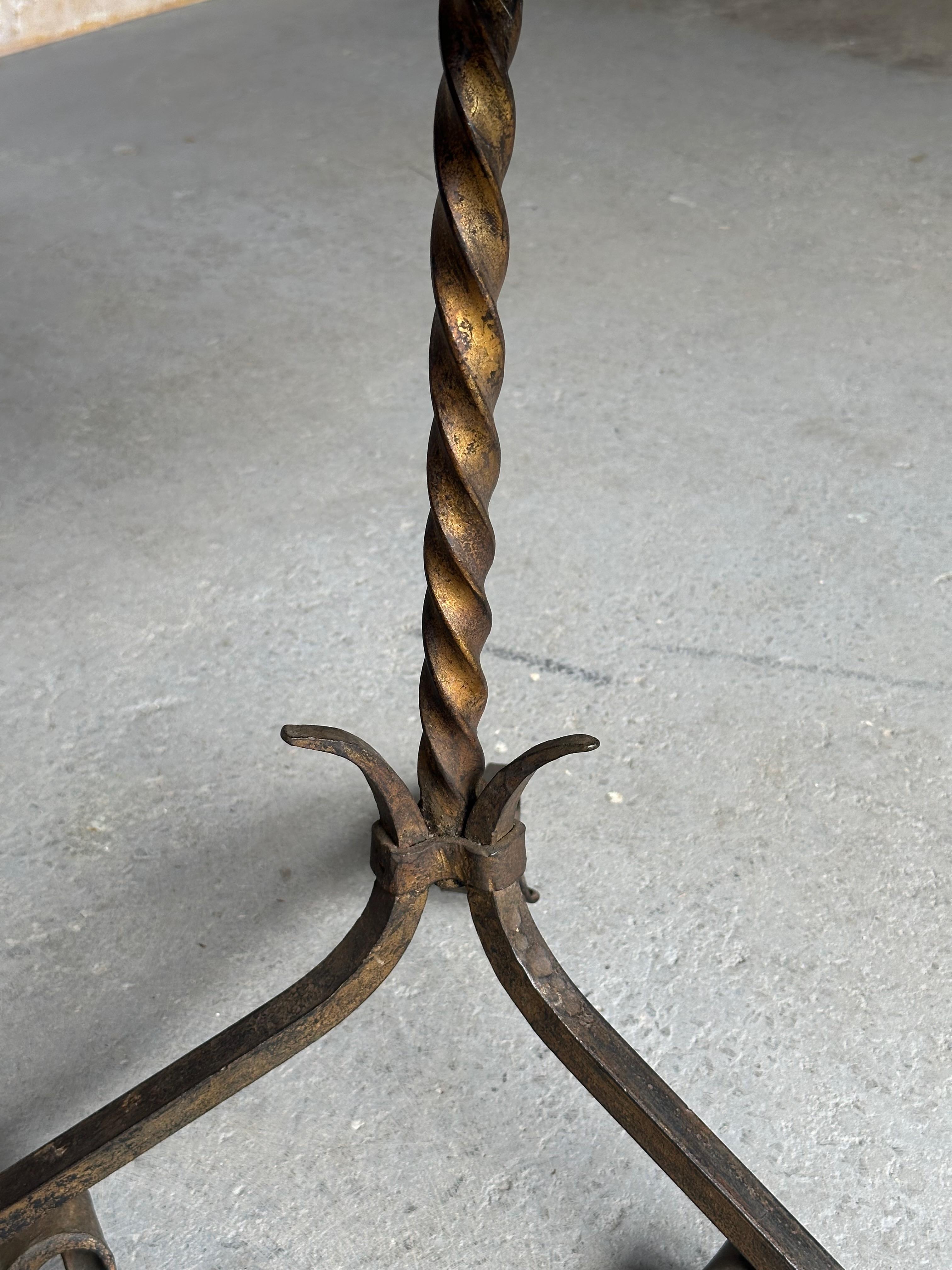 Large Vintage Spanish Drinks Table with Ornate Tripod Base For Sale 4