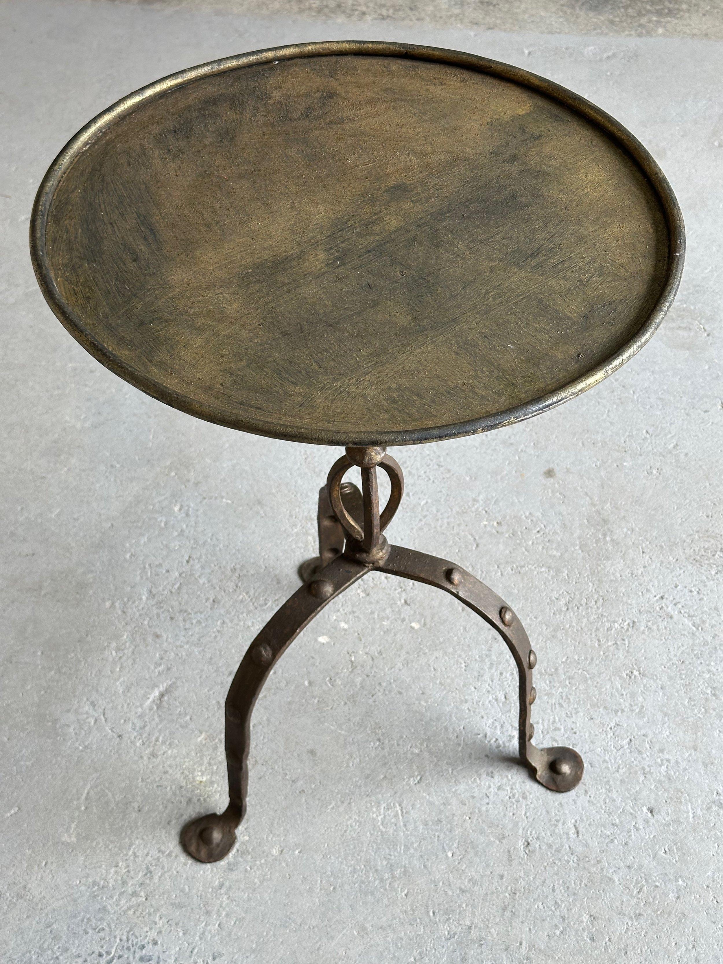 Large Vintage Spanish Iron Drinks Table on a Tripod Base For Sale 1