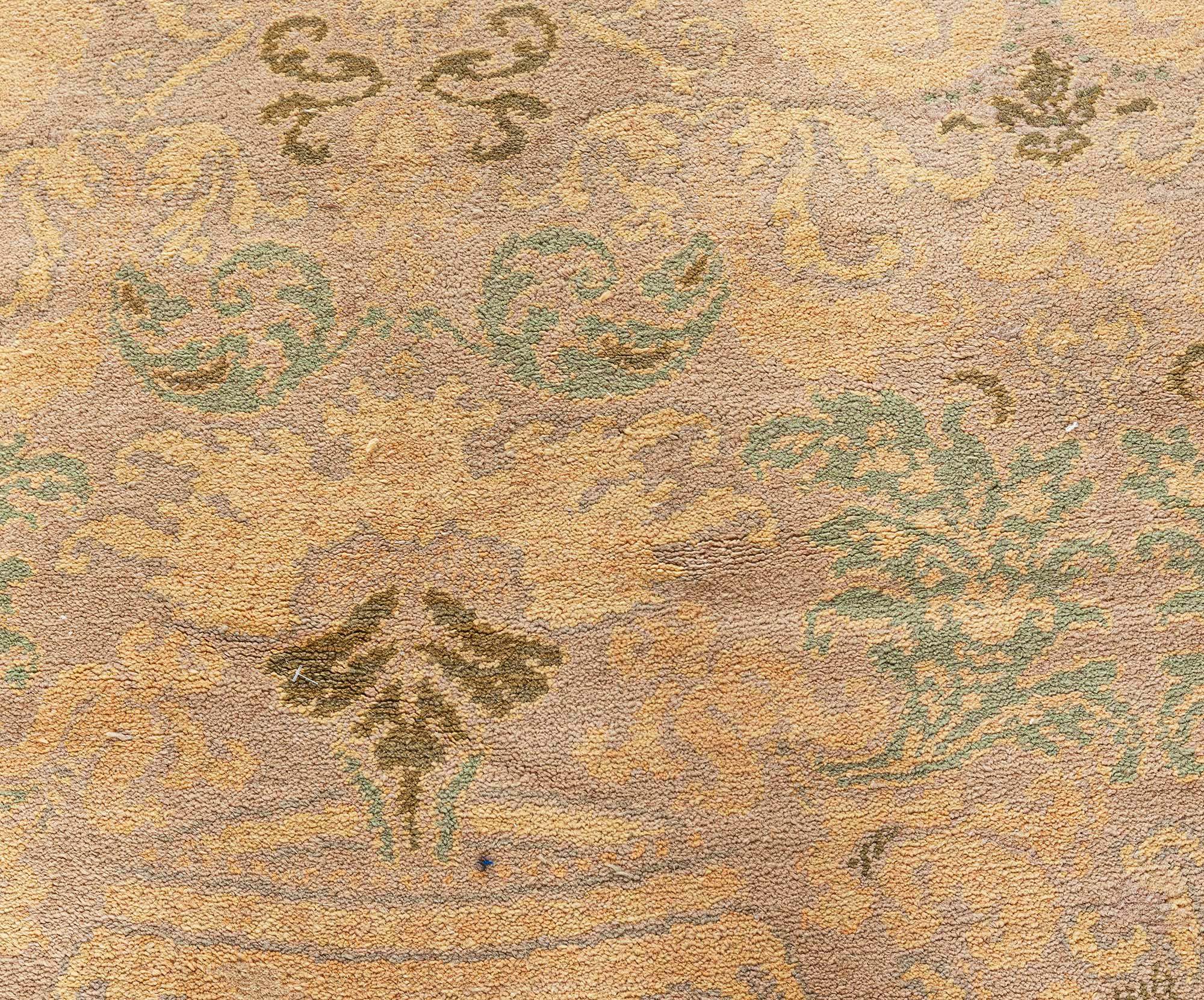 Large vintage Spanish rug
Size: 14'6