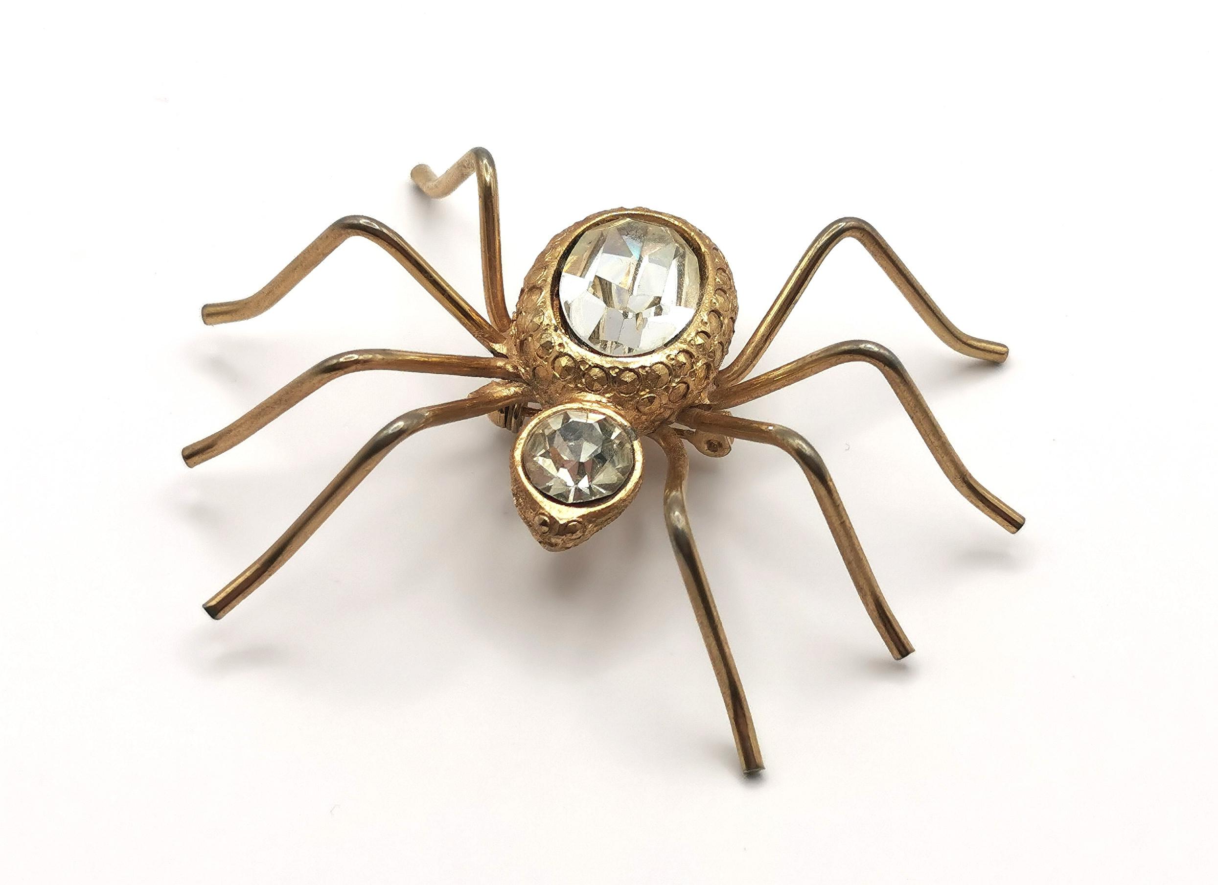 Retro Large vintage spider brooch, gold tone For Sale