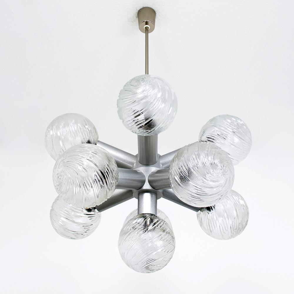 Gran araña Sputnik vintage con 11 globos de cristal, años sesenta setenta en Bueno estado para la venta en Regensburg, DE