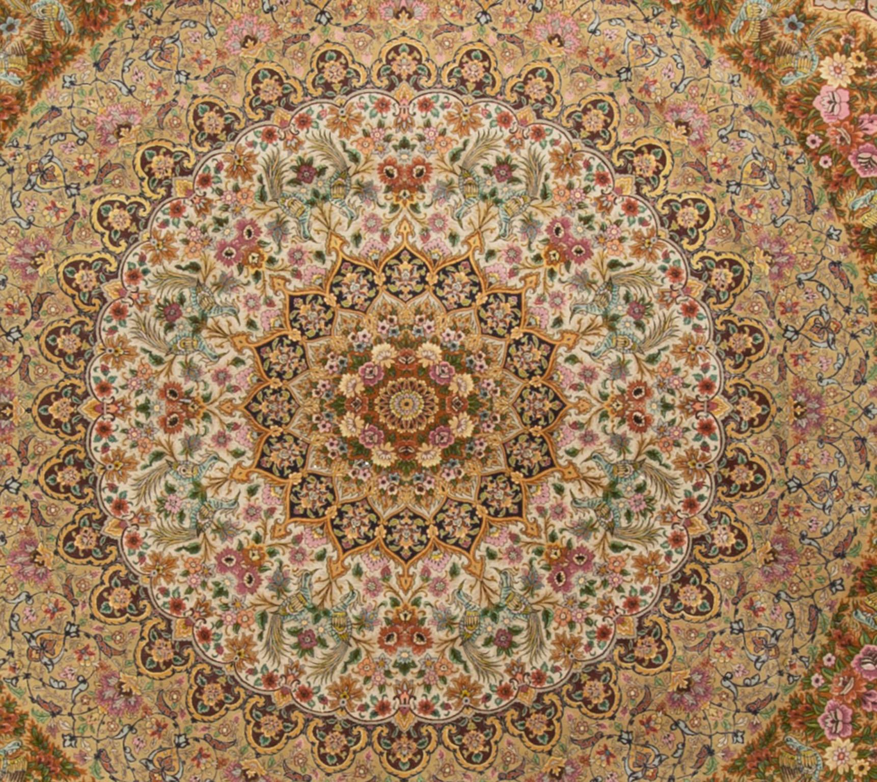 Großer quadratischer persischer Tabriz-Teppich im Vintage-Stil (Handgewebt) im Angebot