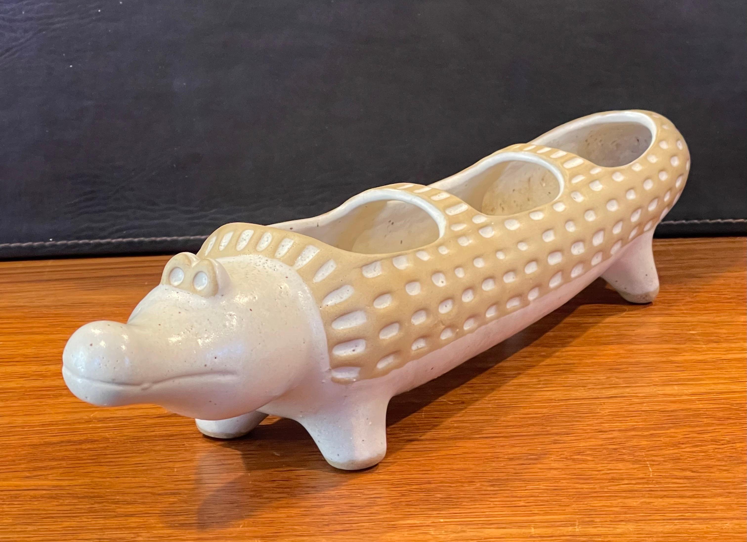 Large Vintage Stoneware Alligator Planter by David Stewart In Good Condition In San Diego, CA