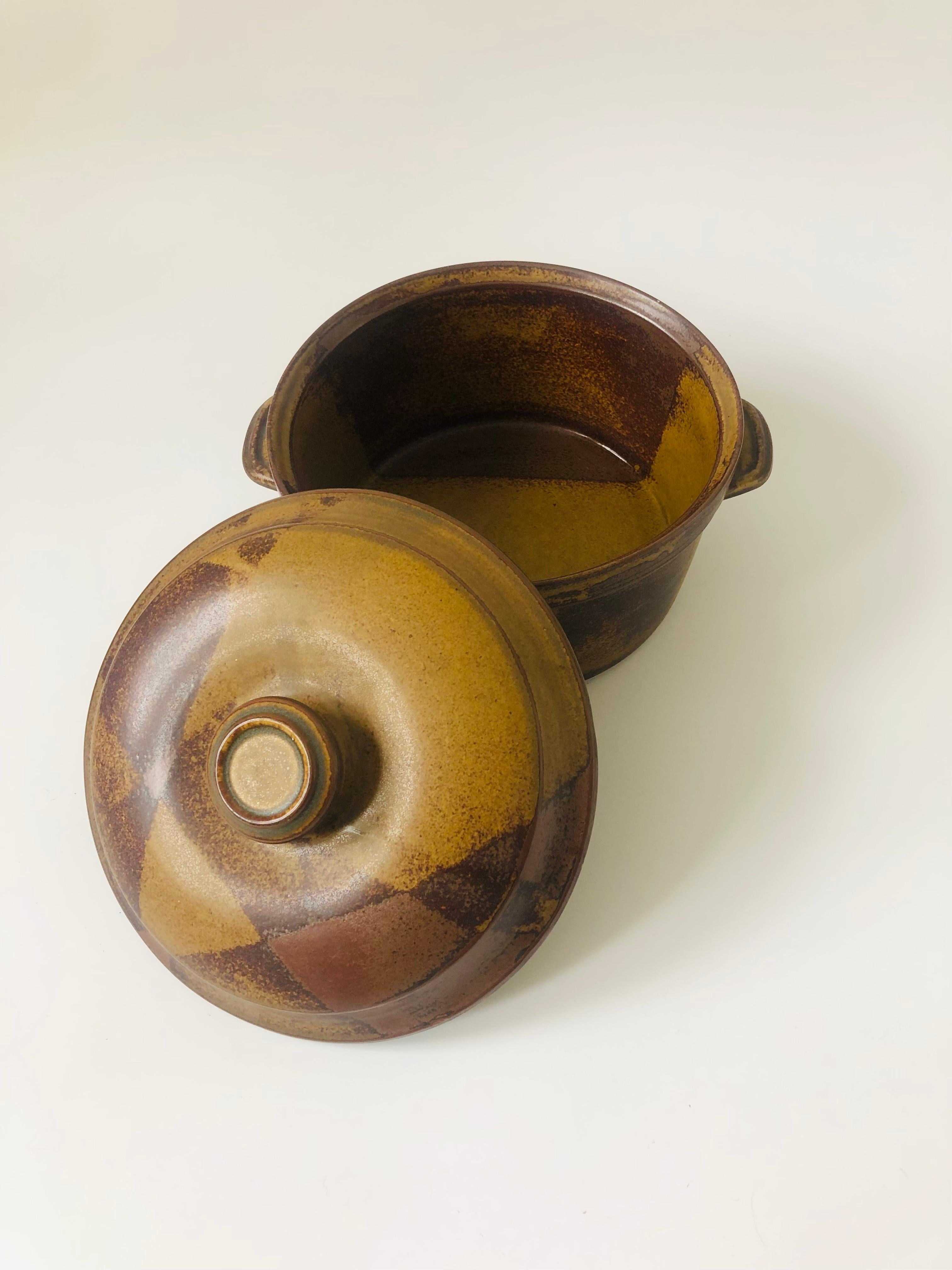 Large Vintage Studio Pottery Lidded Serving Bowl For Sale 2