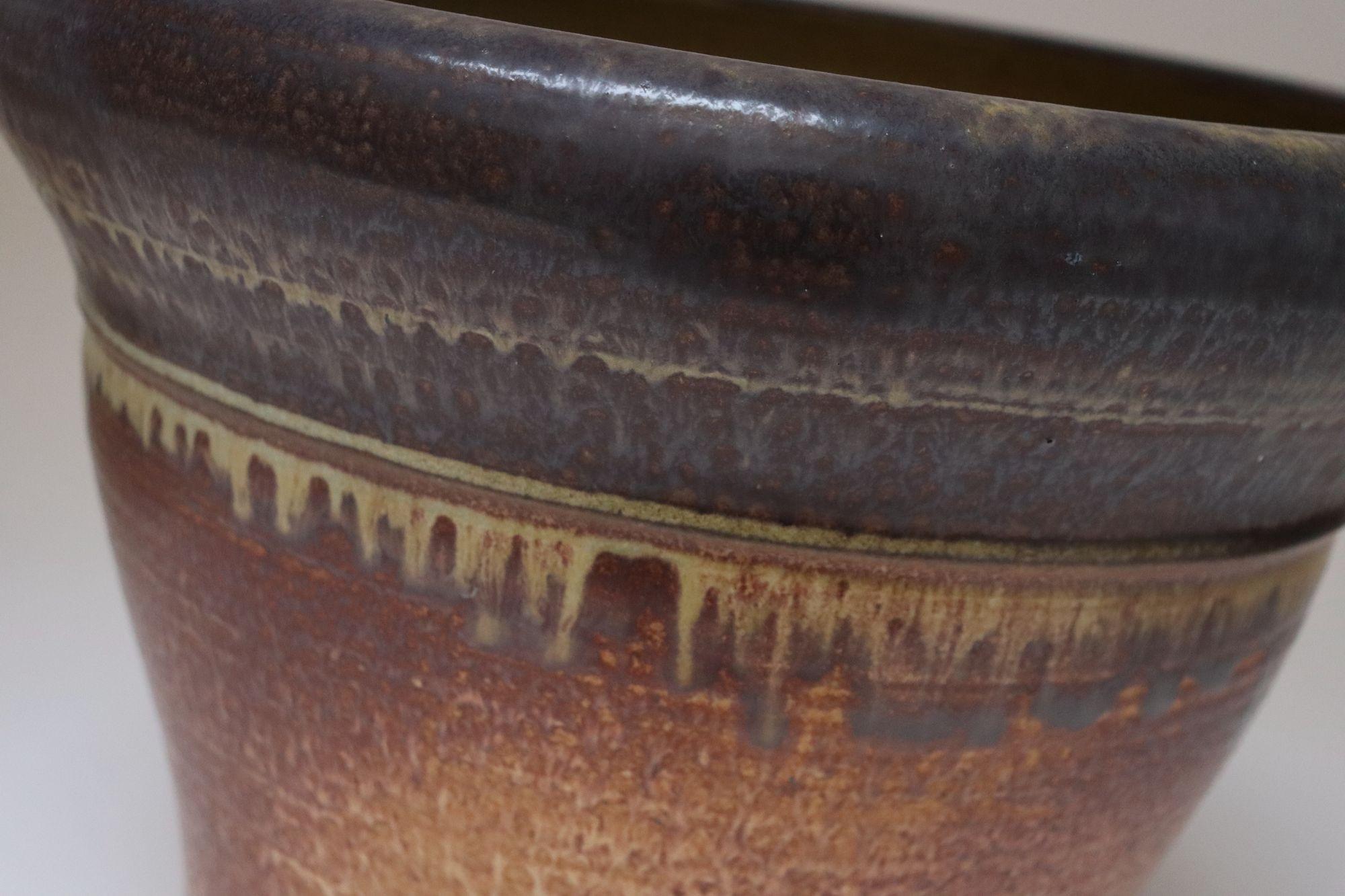 Großer Vintage Studio Pottery Ombré-Pflanztopf und Abtropfuntertasse von Deanna Nichols im Angebot 4