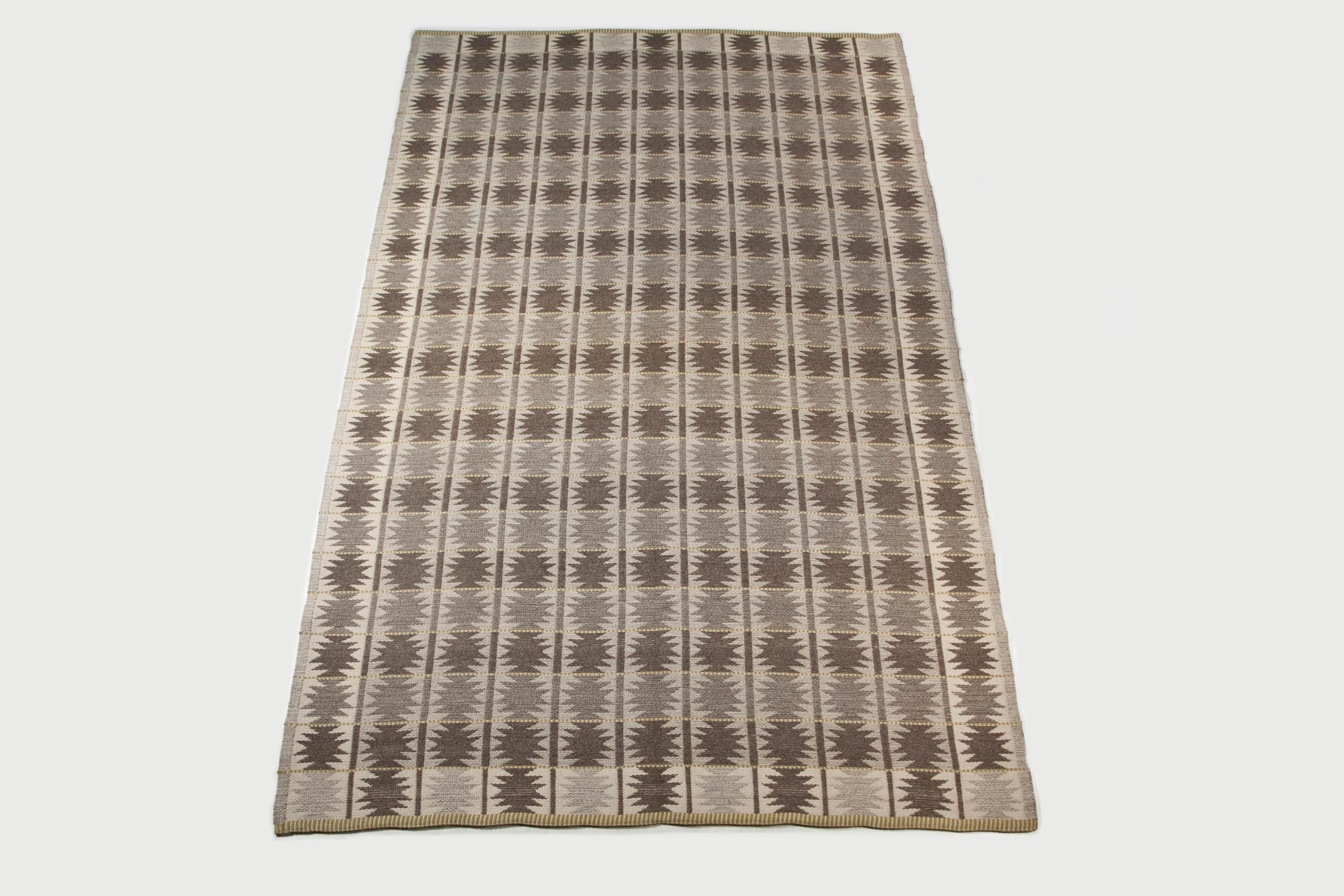 Large Vintage Swedish Flat-Weave Carpet, Sweden, 1960's For Sale 5