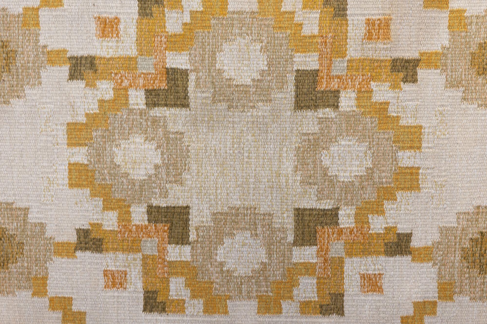 Großer schwedischer Kelim im Vintage-Stil im Zustand „Gut“ im Angebot in London, England