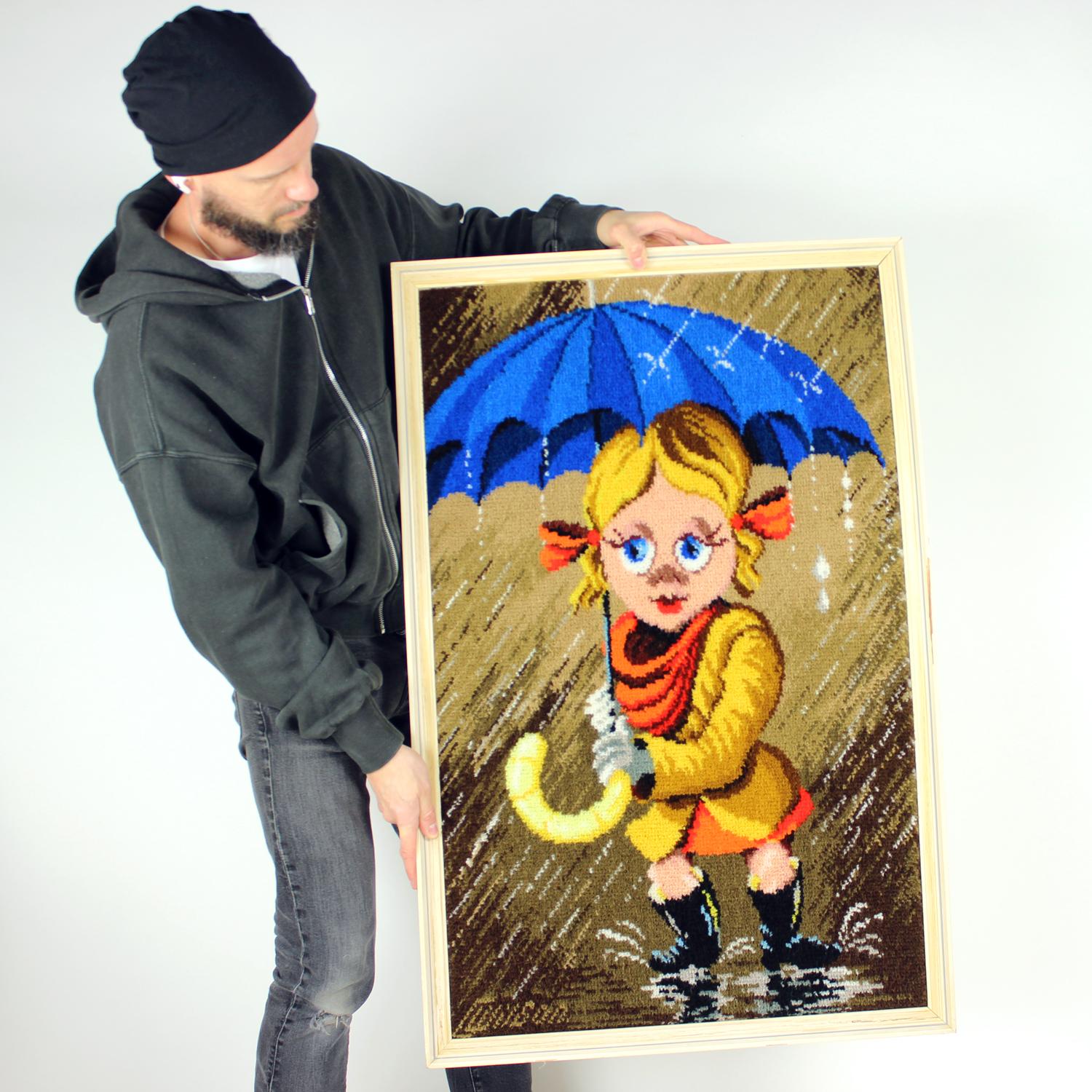 Großer Vintage-Wandteppich mit Cartoon-Mädchen im Rahmen, Tschechoslowakei 1970er Jahre im Angebot 4