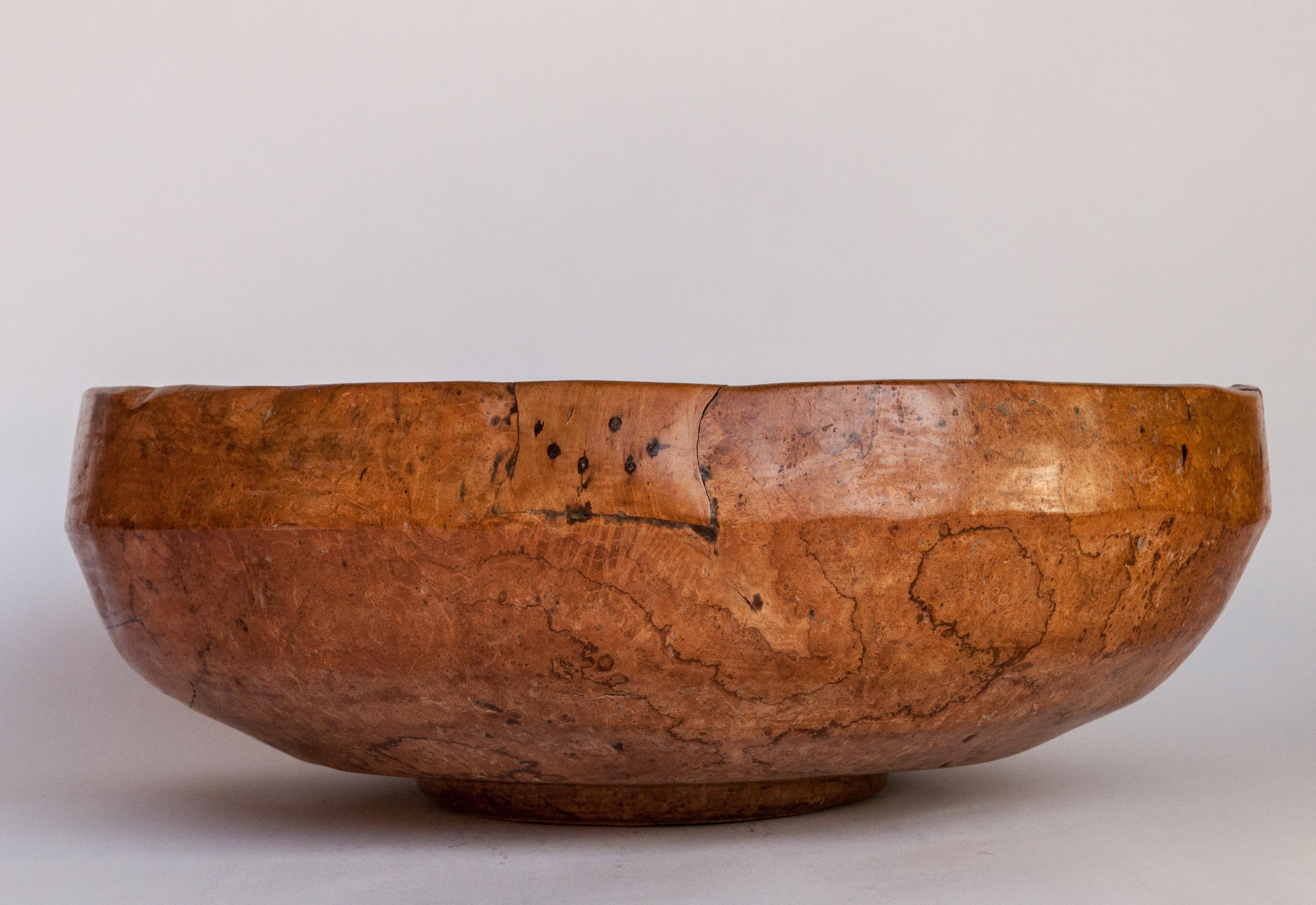 Large Vintage Teak Burl Wood Bowl, Java, Mid-20th Century 9