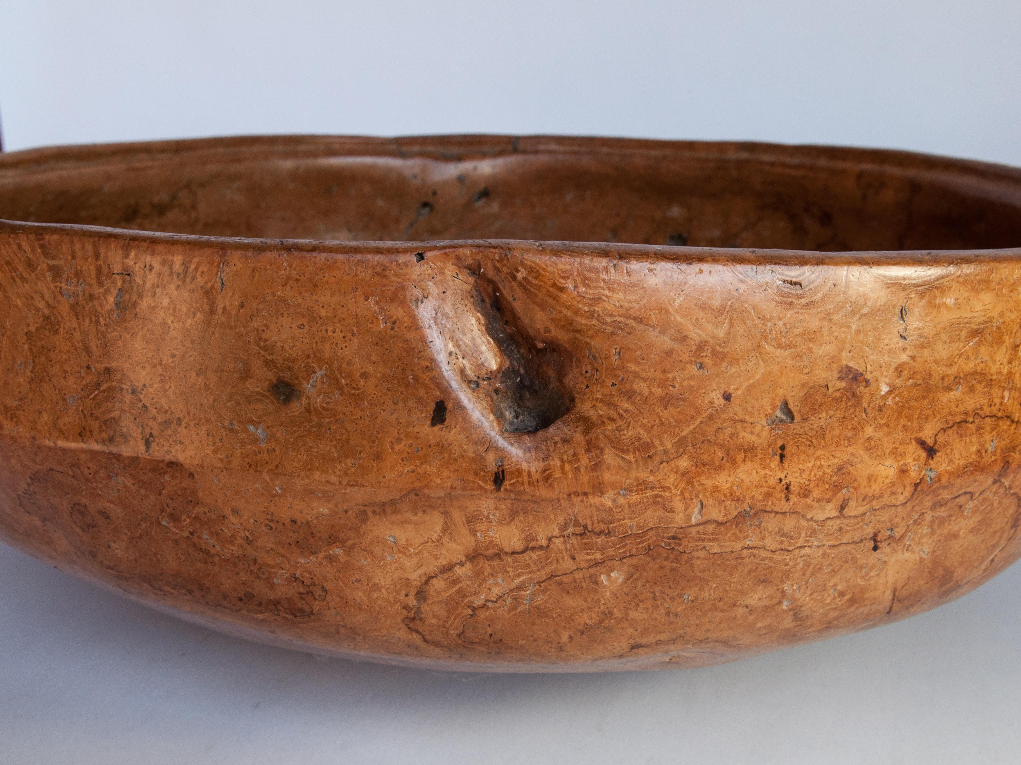 Hand-Carved Large Vintage Teak Burl Wood Bowl, Java, Mid-20th Century