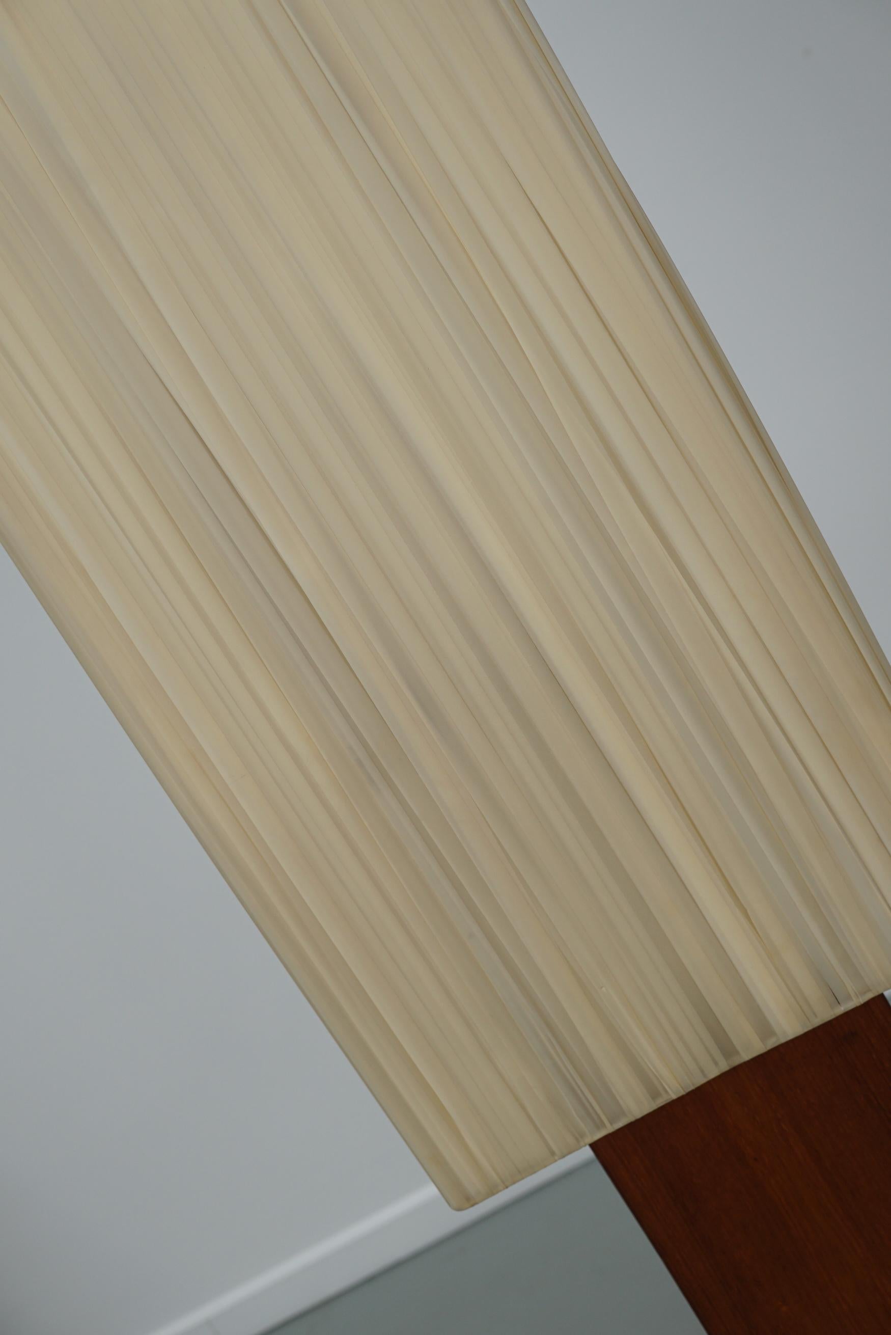 Large Vintage Teak Floorlamp with Square Beige Shade, 1960/70s For Sale 3