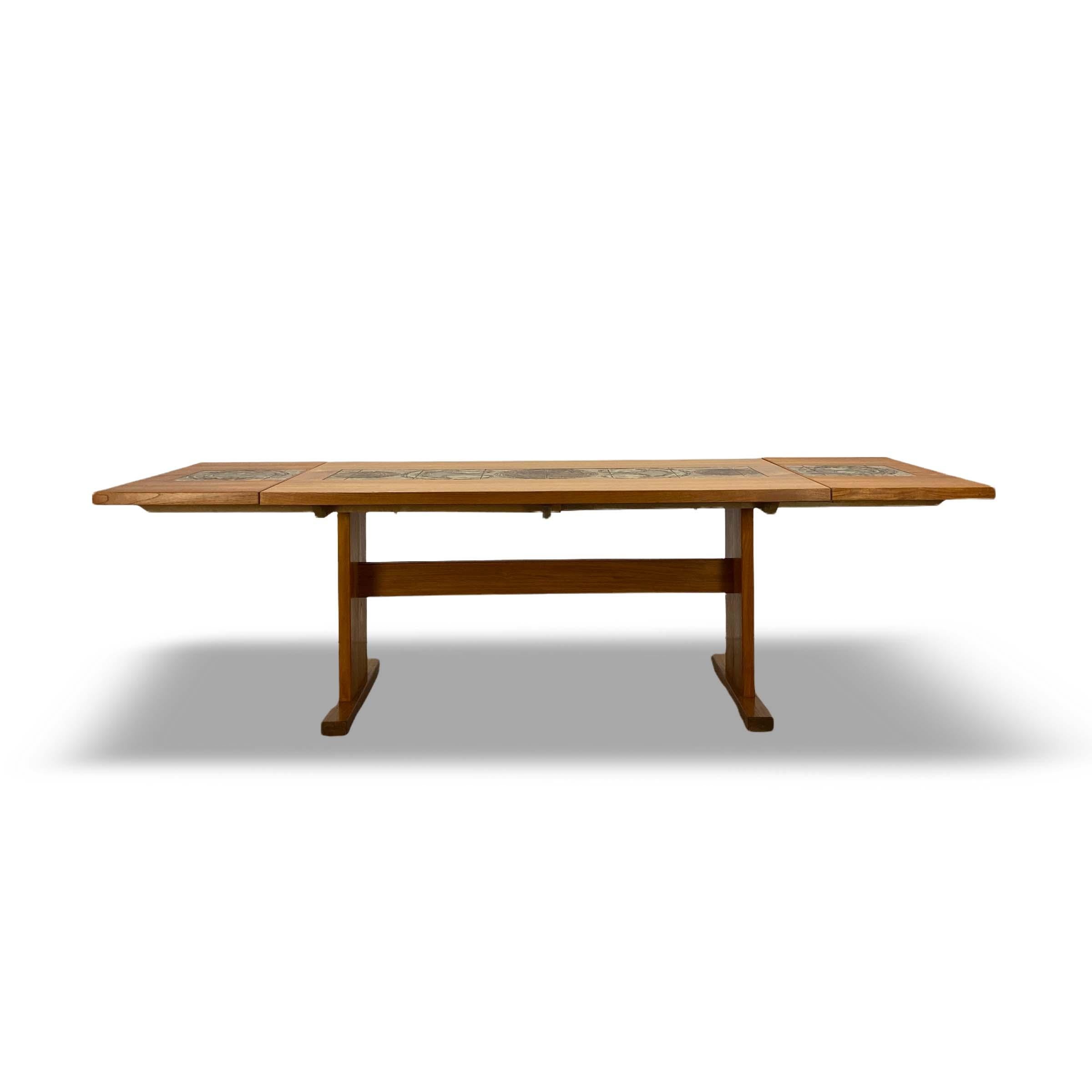 Vintage Moorish Moroccan Tile Top Dining Table For Sale at 1stDibs