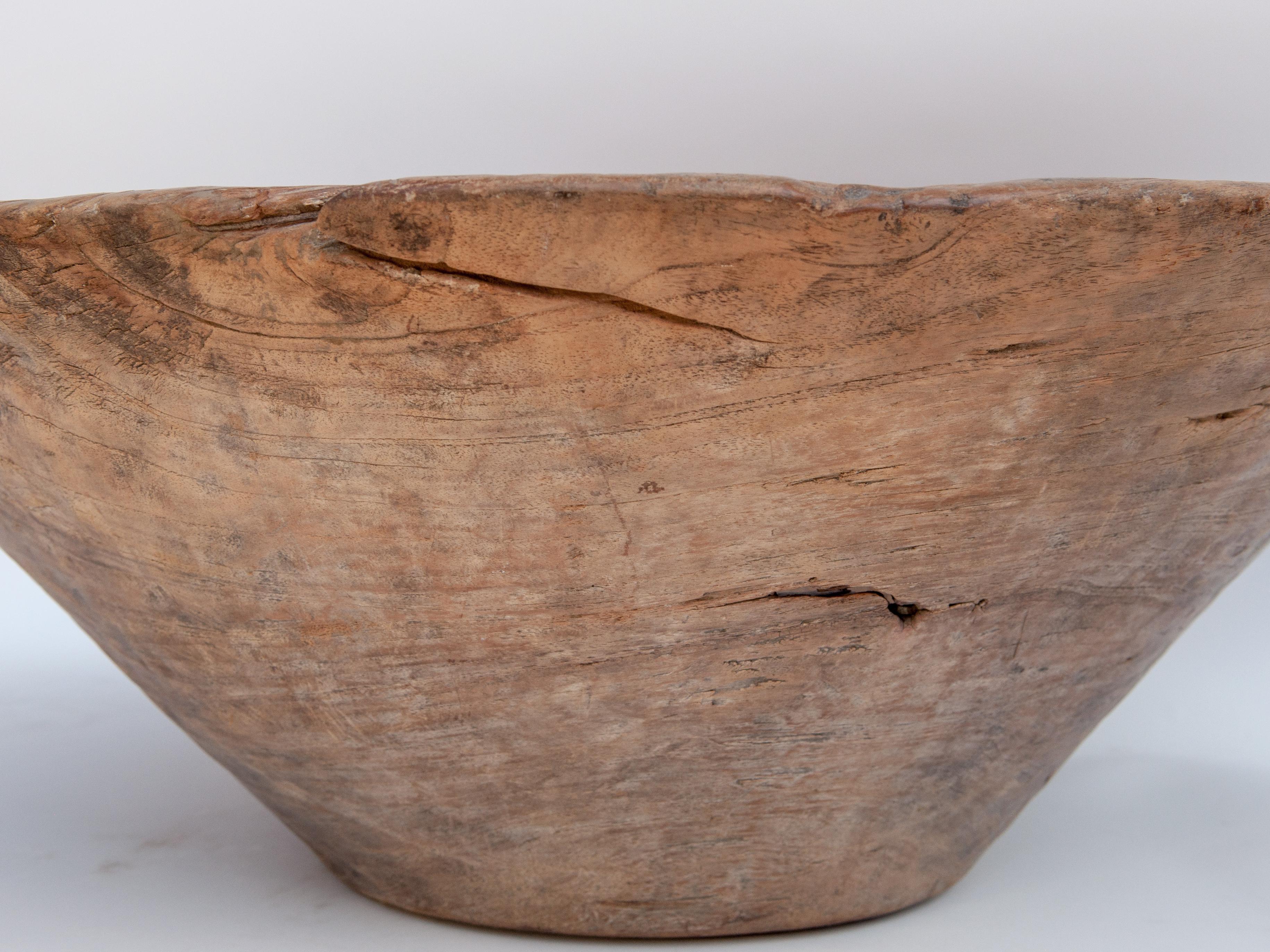 Large Vintage Teak Wood Bowl, from North Java, Mid-20th Century 8