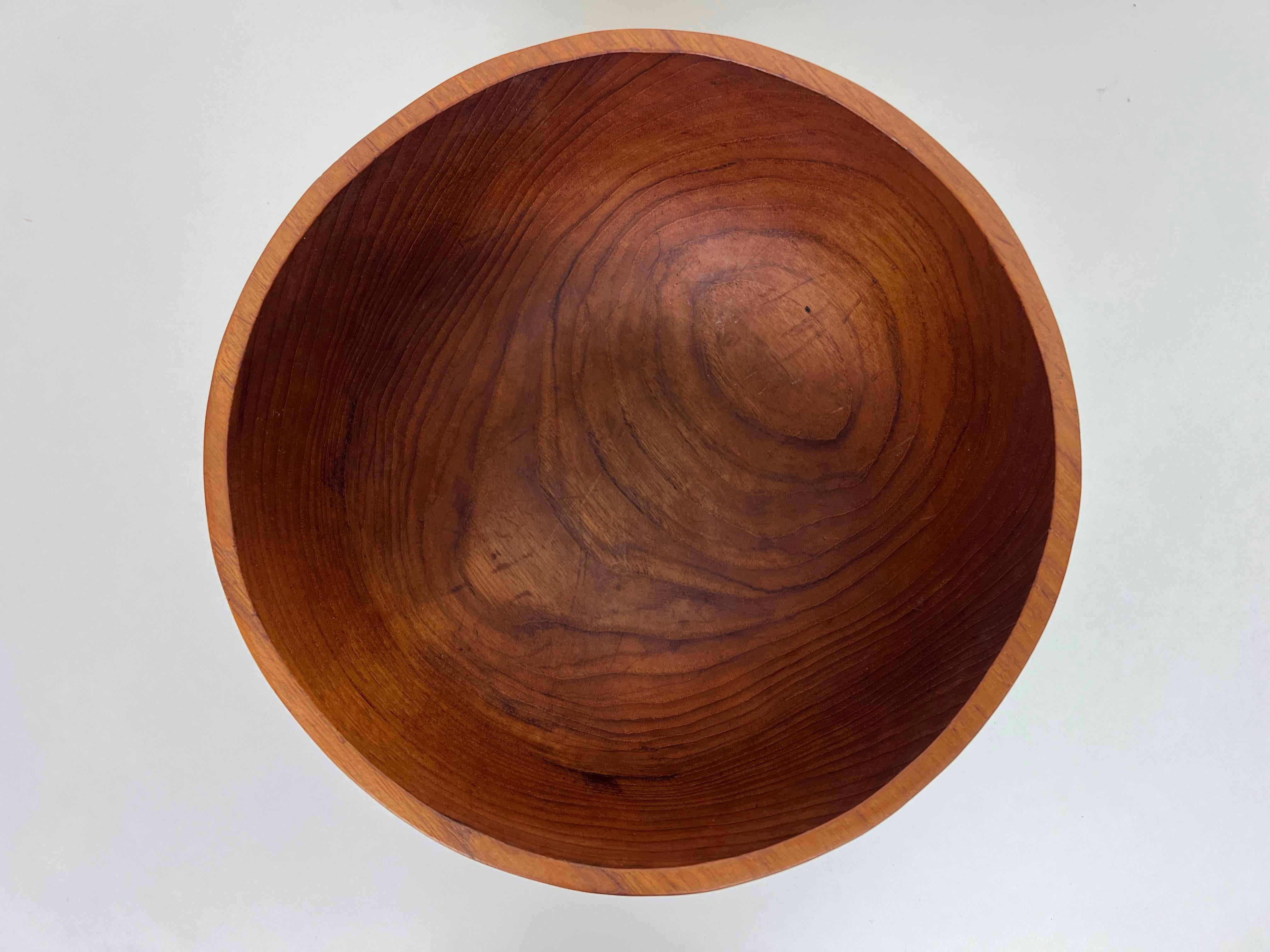 Large Vintage Teak Wood Bowl In Good Condition In Fort Lauderdale, FL