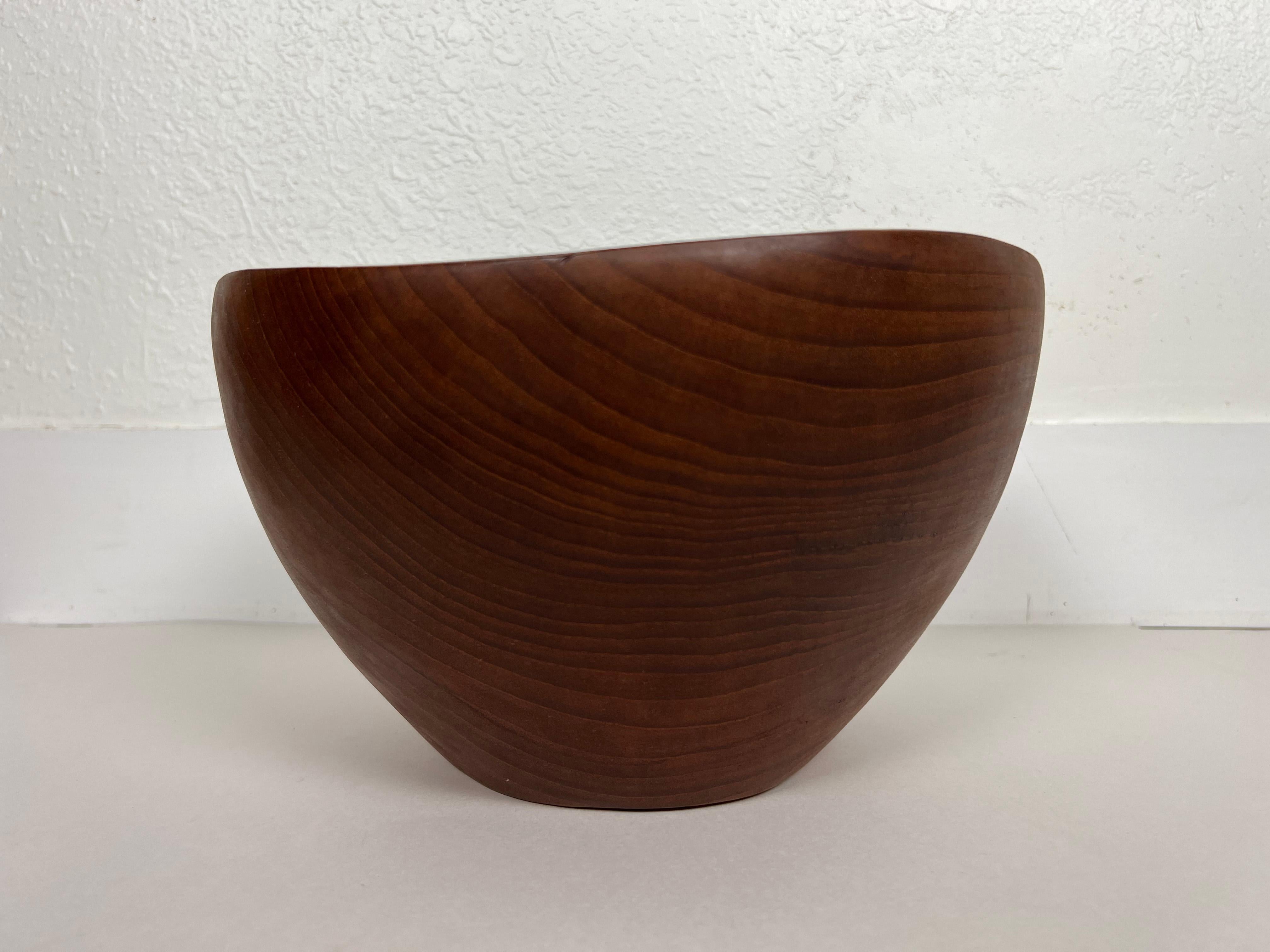 Large Vintage Teak Wood Bowl 1