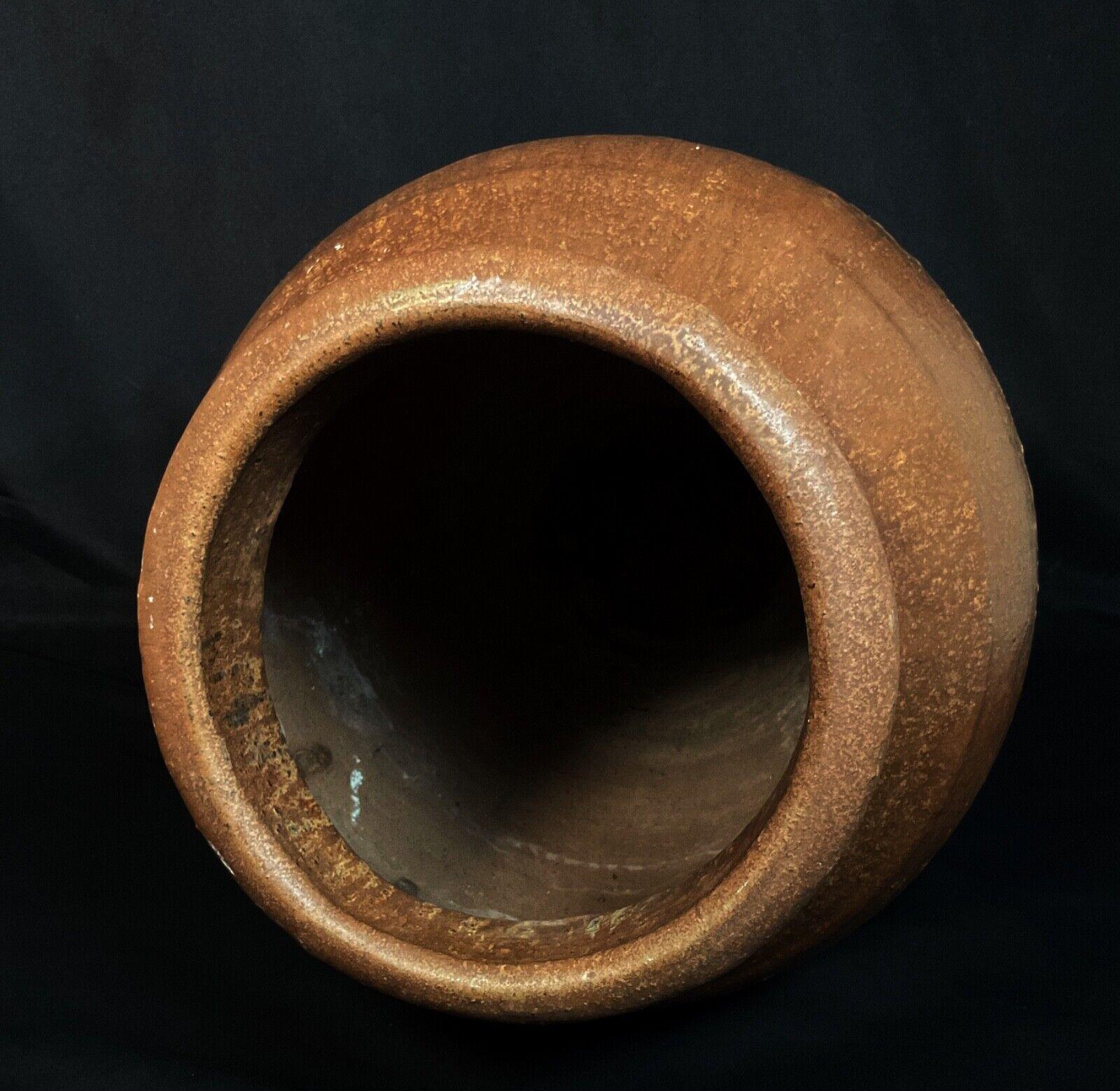 Gran jarrón vintage de terracota  Olla esmaltada marrón  Mediados del siglo XX - 2Y576 en venta 5