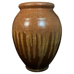 Gran jarrón vintage de terracota  Olla esmaltada marrón  Mediados del siglo XX - 2Y576