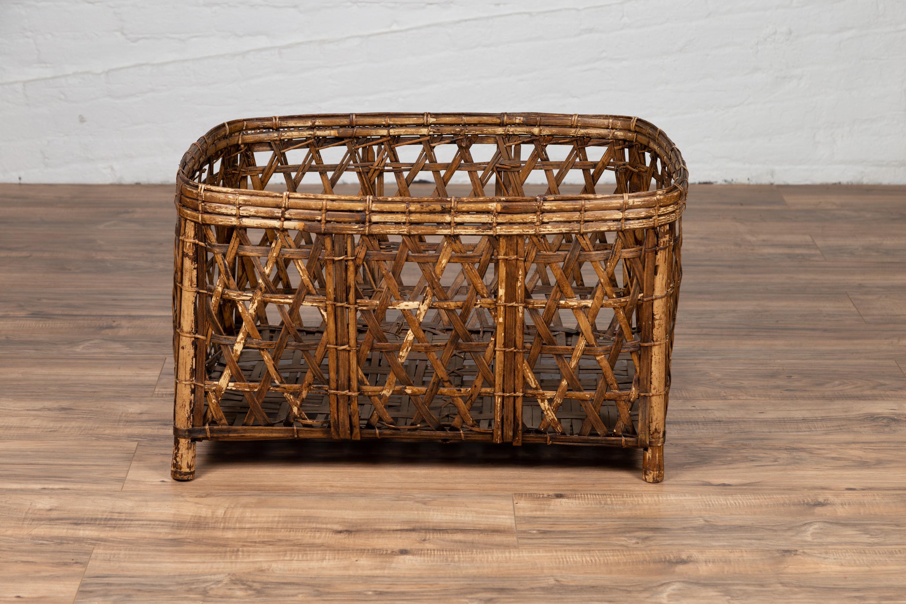 Large Midcentury Bamboo Fretwork Basket Raised on Short Feet, circa 1950 For Sale 5