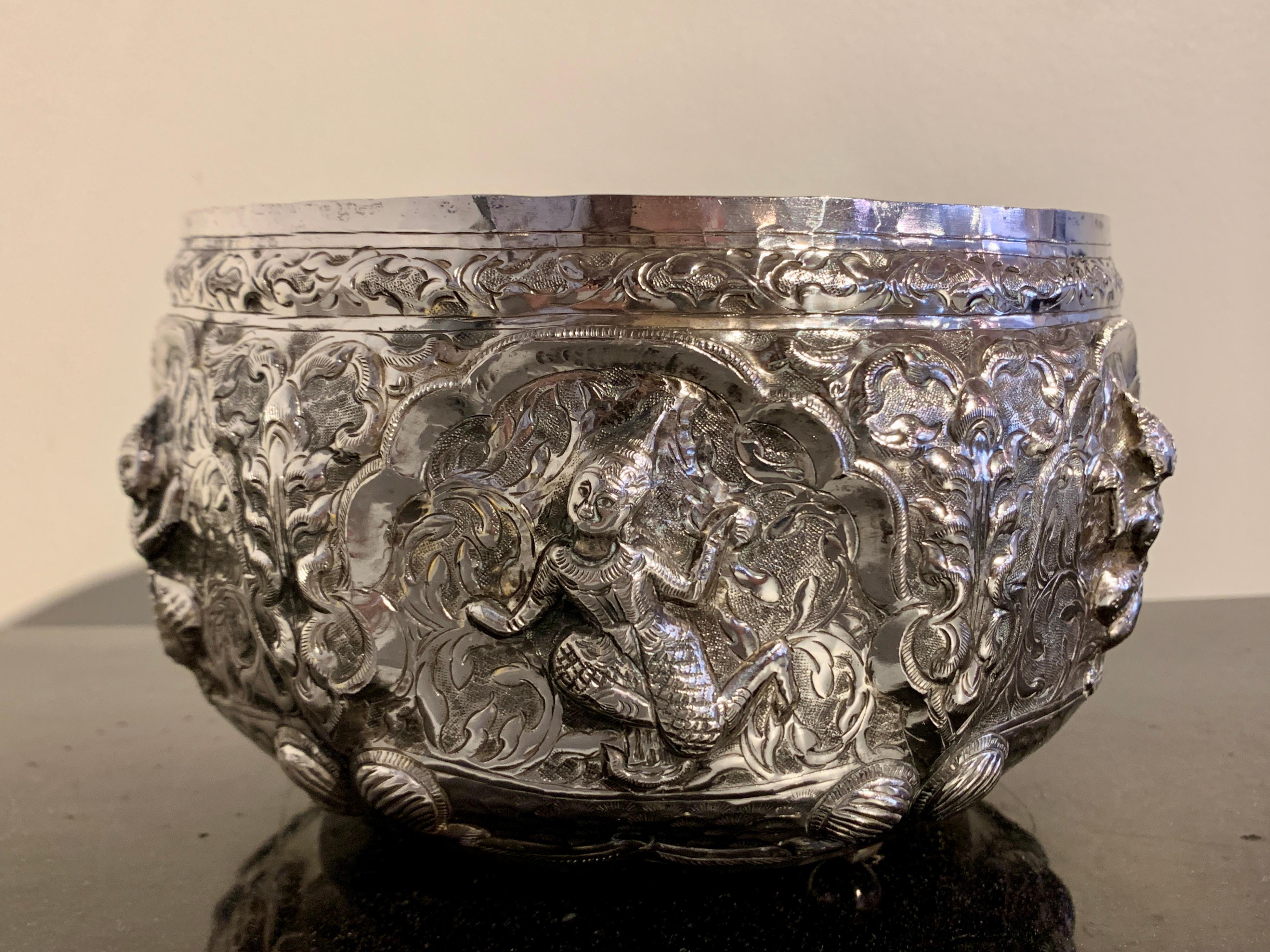 Large Vintage Thai Silver Repousse Offering Bowl, Mid-20th Century 2