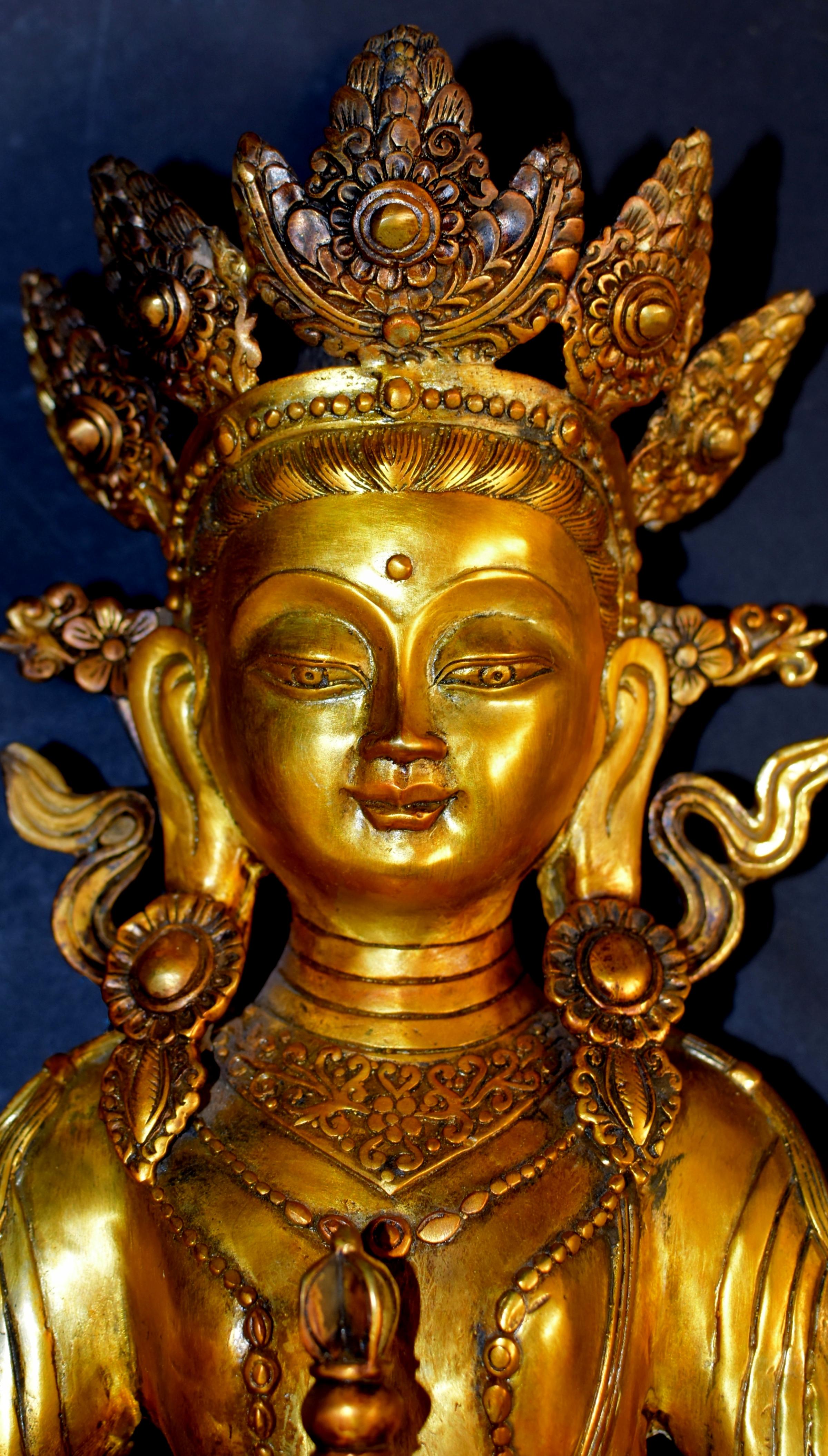 Large Vintage Tibetan Buddha Vajrasattva Gilt Bronze For Sale 10