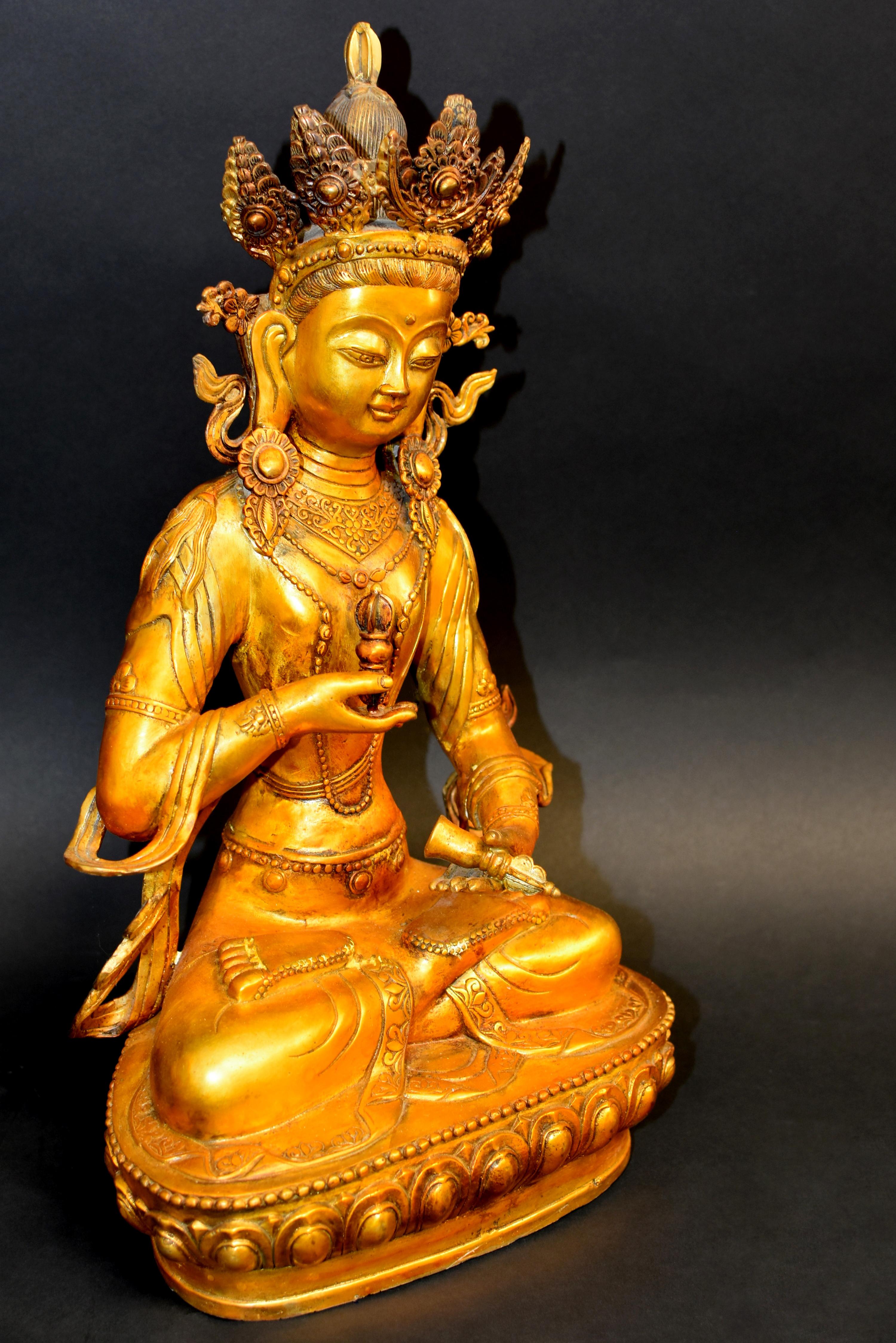 Large Vintage Tibetan Buddha Vajrasattva Gilt Bronze For Sale 11