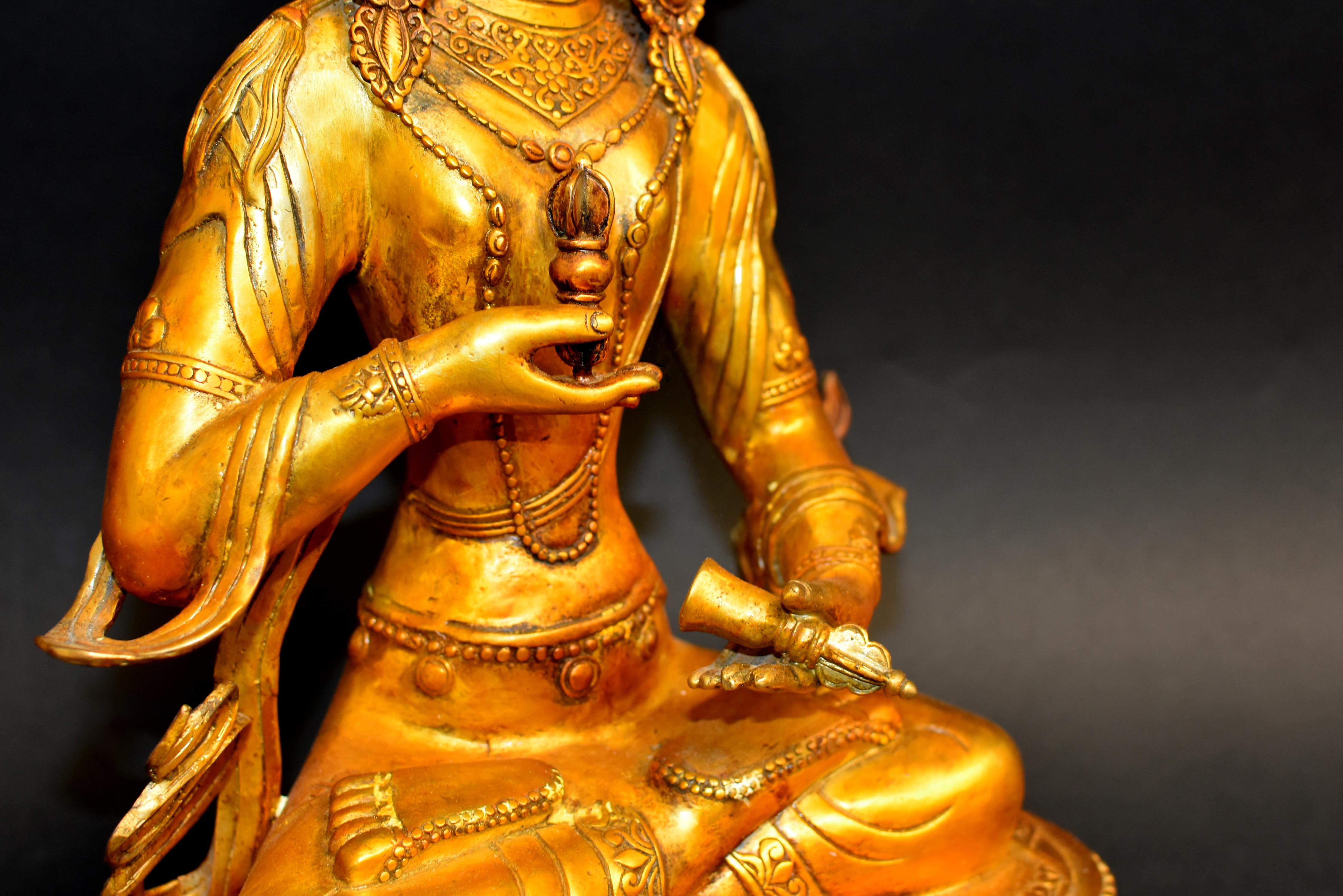 Großer tibetischer Buddha Vajrasattva, vergoldete Bronze, Vintage im Angebot 11
