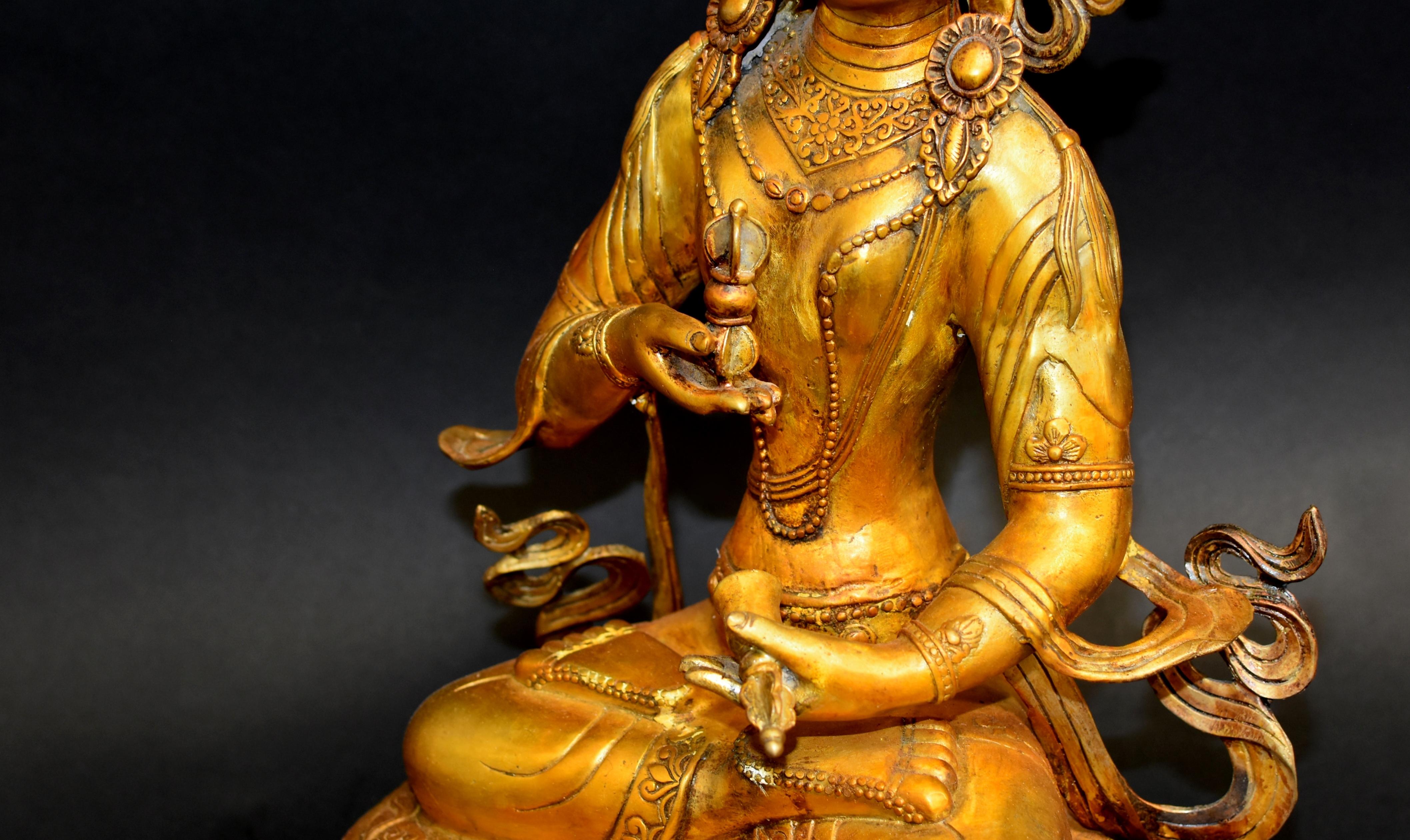 Großer tibetischer Buddha Vajrasattva, vergoldete Bronze, Vintage im Angebot 1