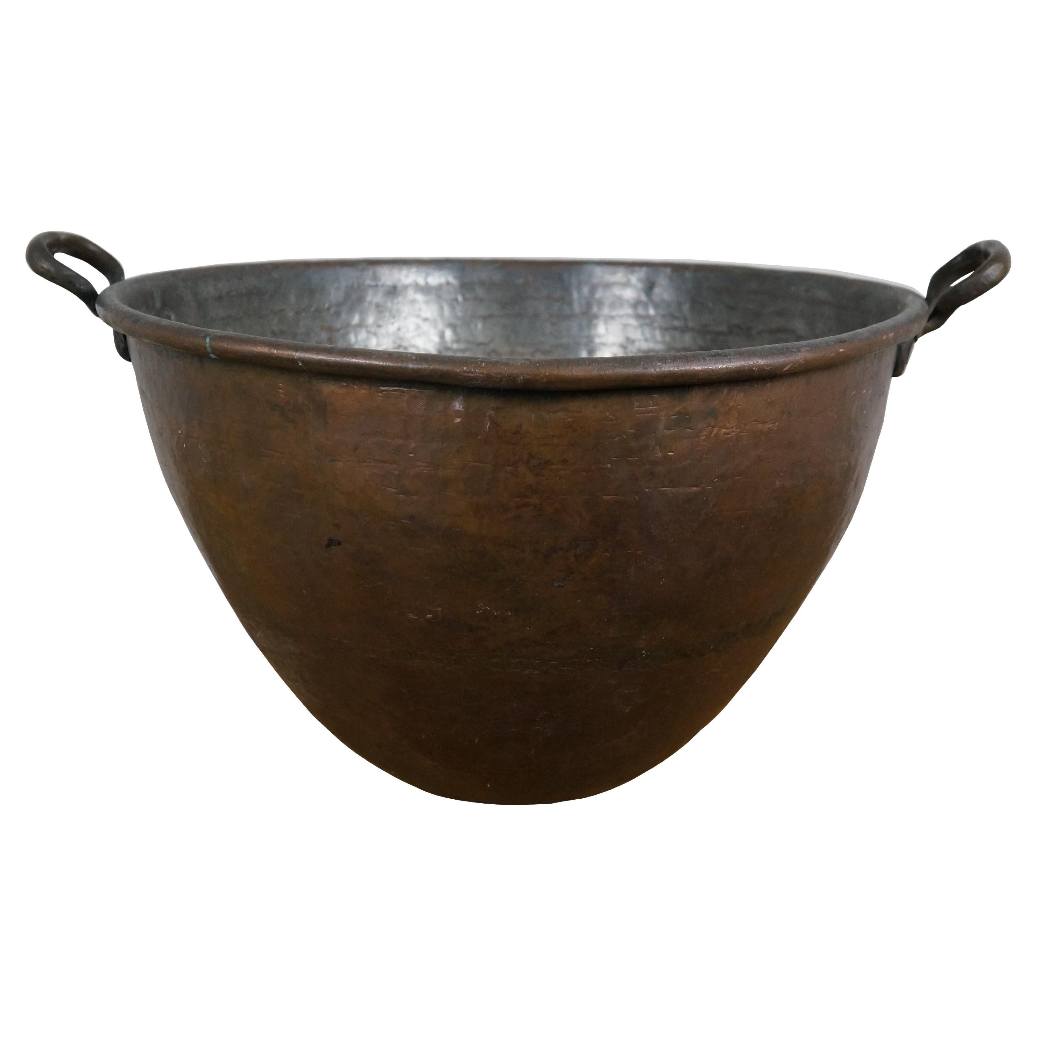 Large Vintage Turkish Hammered Dovetailed Copper Cauldron Pot Kettle 25"