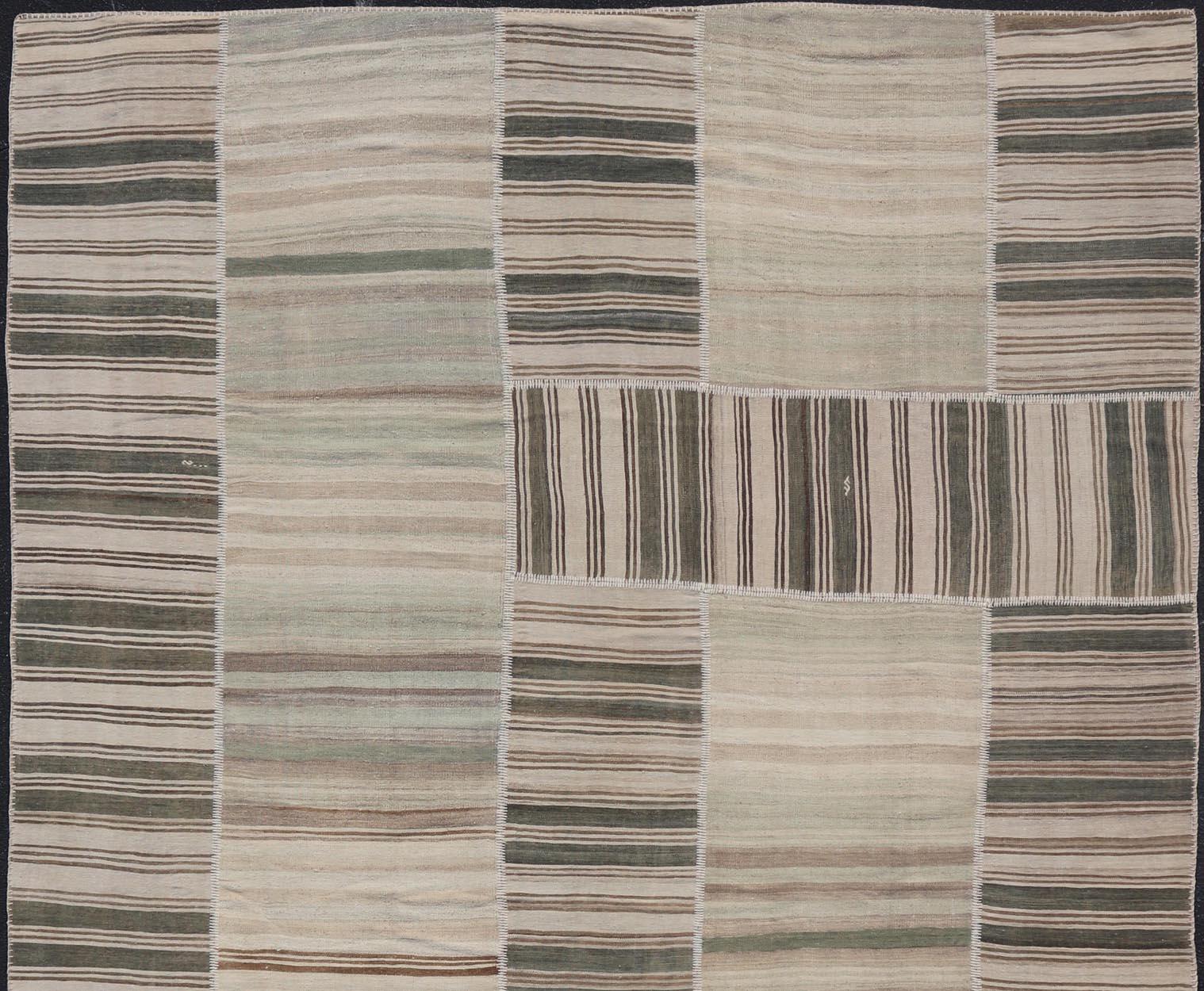 Wool Large Vintage Turkish Kilim Rug -Earthy Tones and Striped Design 12' x 15'2 For Sale