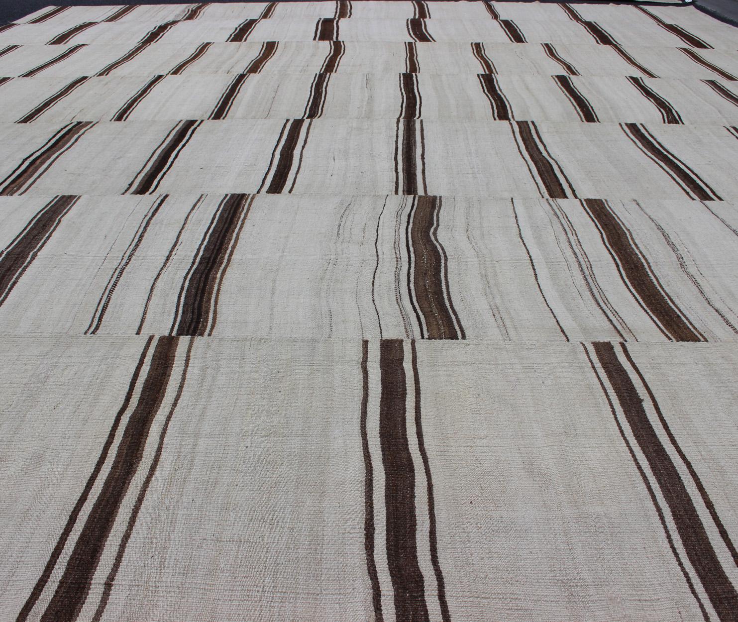 Large Vintage Turkish Kilim Rug With Vertical Stripes in Cream and Brown Stripes For Sale 1