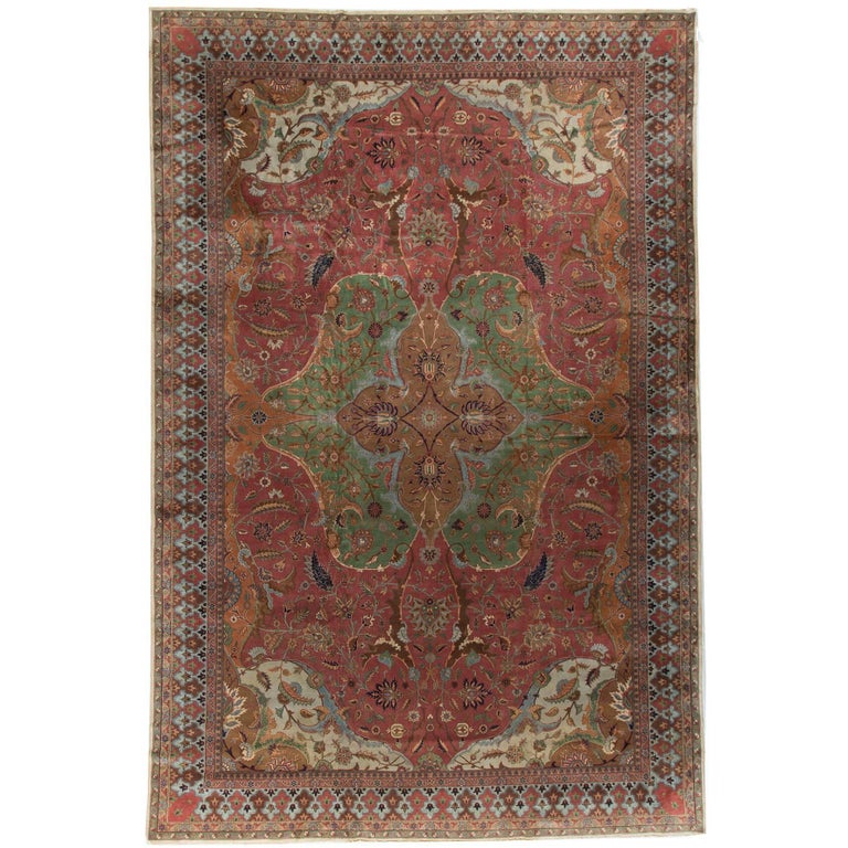 Large Vintage Turkish Sivas Rug circa 1940 For Sale at 1stdibs