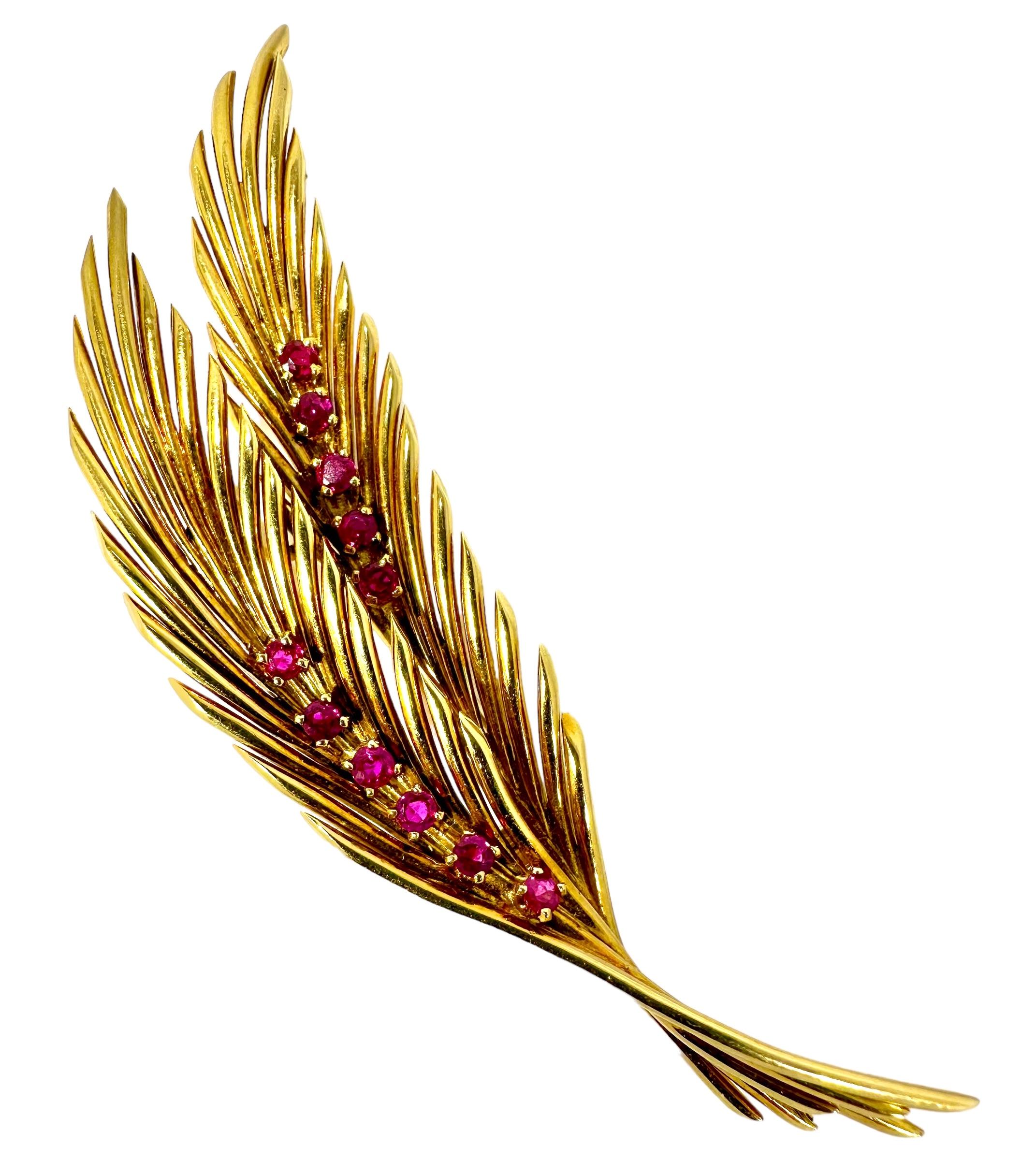 Large Vintage Van Cleef & Arpels Gold and Ruby Foliate Brooch 3 1/8 Inches Long For Sale