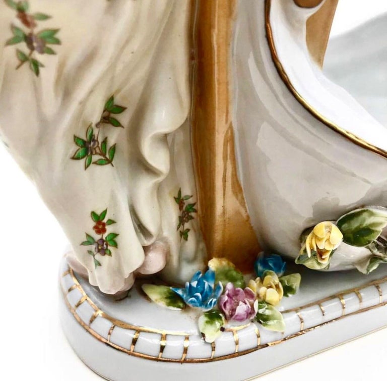 Large Vintage Vase with Girl Sculpture Reading a Book Hand-Painted Porcelain In Good Condition For Sale In Bastogne, BE