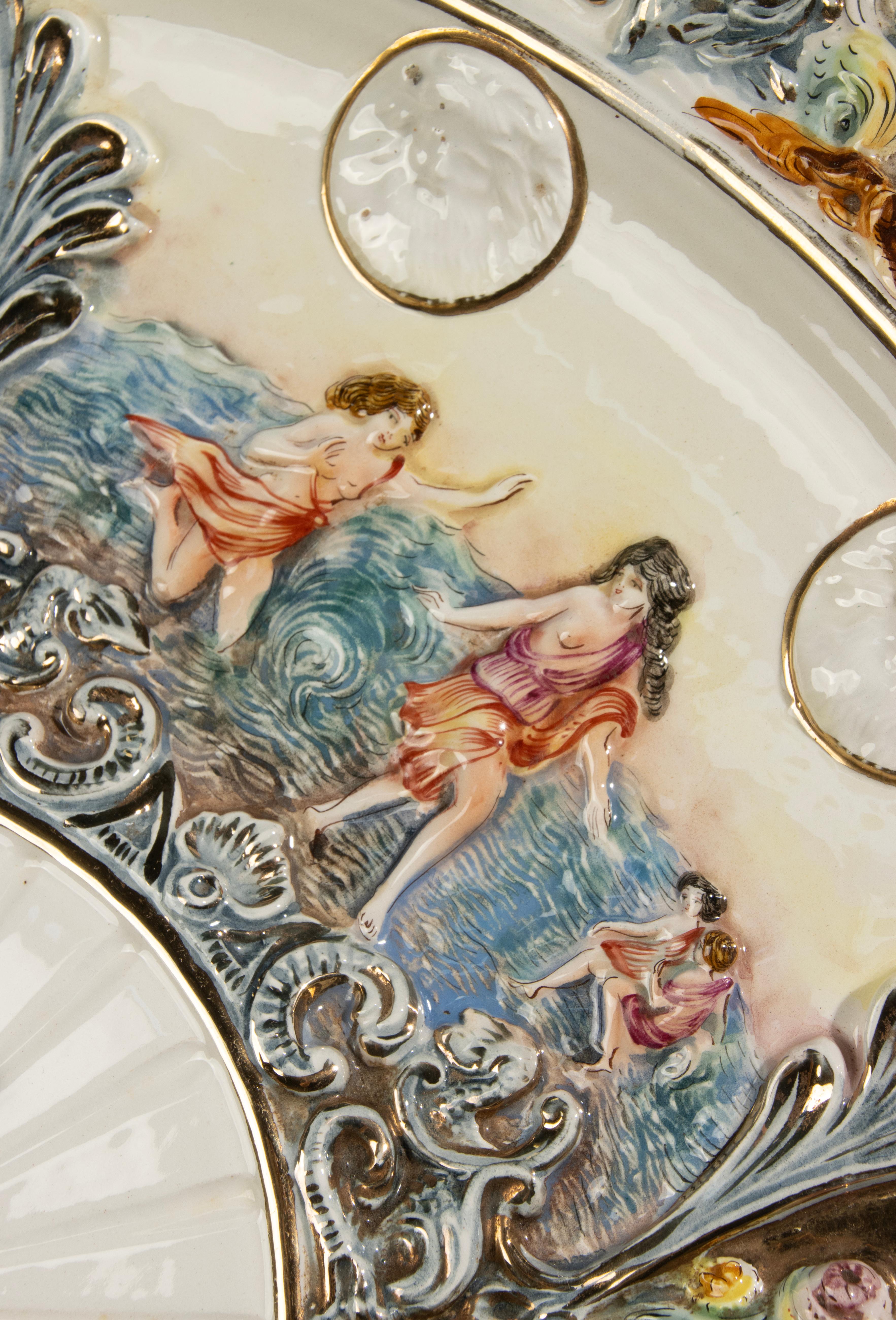 Großer Jahrgang  Wanduhr - Capodimonte - Keramik - Barockstil im Angebot 1