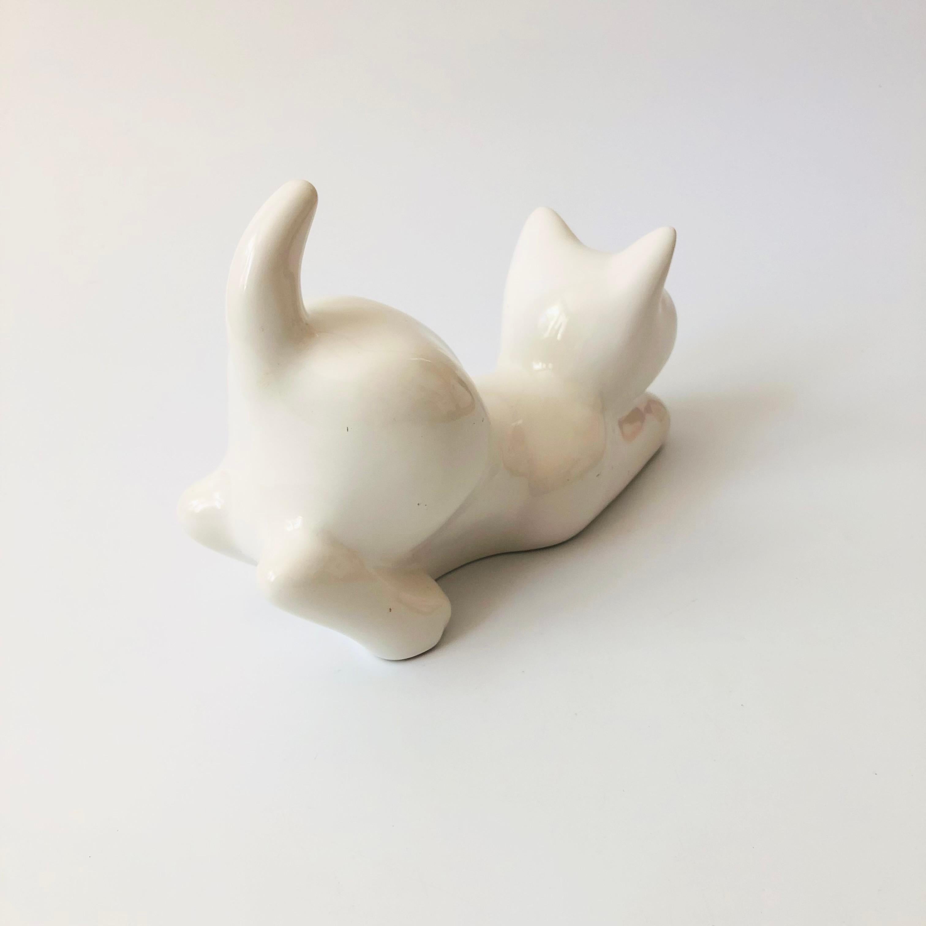 Large Vintage White Ceramic Cat by Elpa Alcobaca Portugal For Sale 2